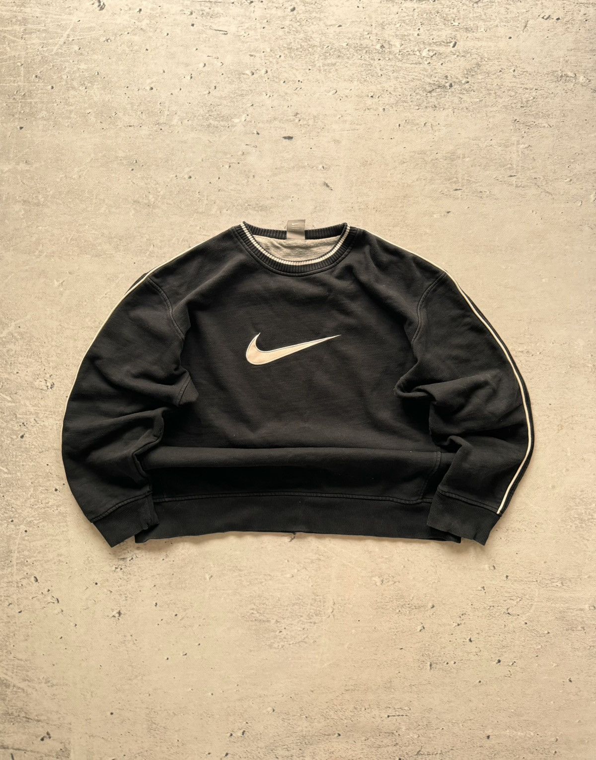 Nike × Vintage NIKE VINTAGE CENTER LOGO OVERSIZE BOXY SWEATSHIRT Size US XL / EU 56 / 4 - 1 Thumbnail