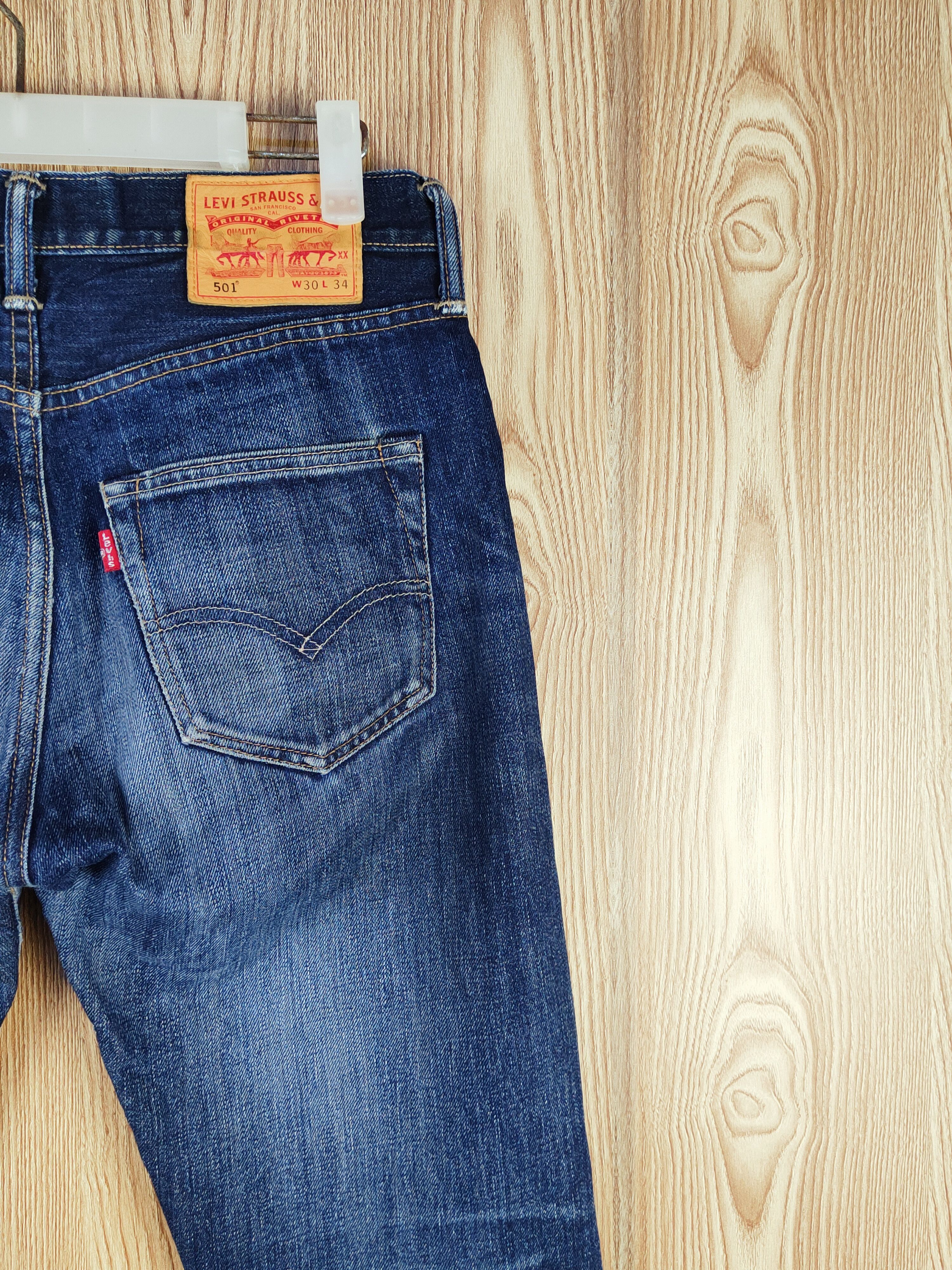 Levi's Levi's Dark Blue Distressed Ripped Jeans #S2713 Size US 30 / EU 46 - 12 Thumbnail