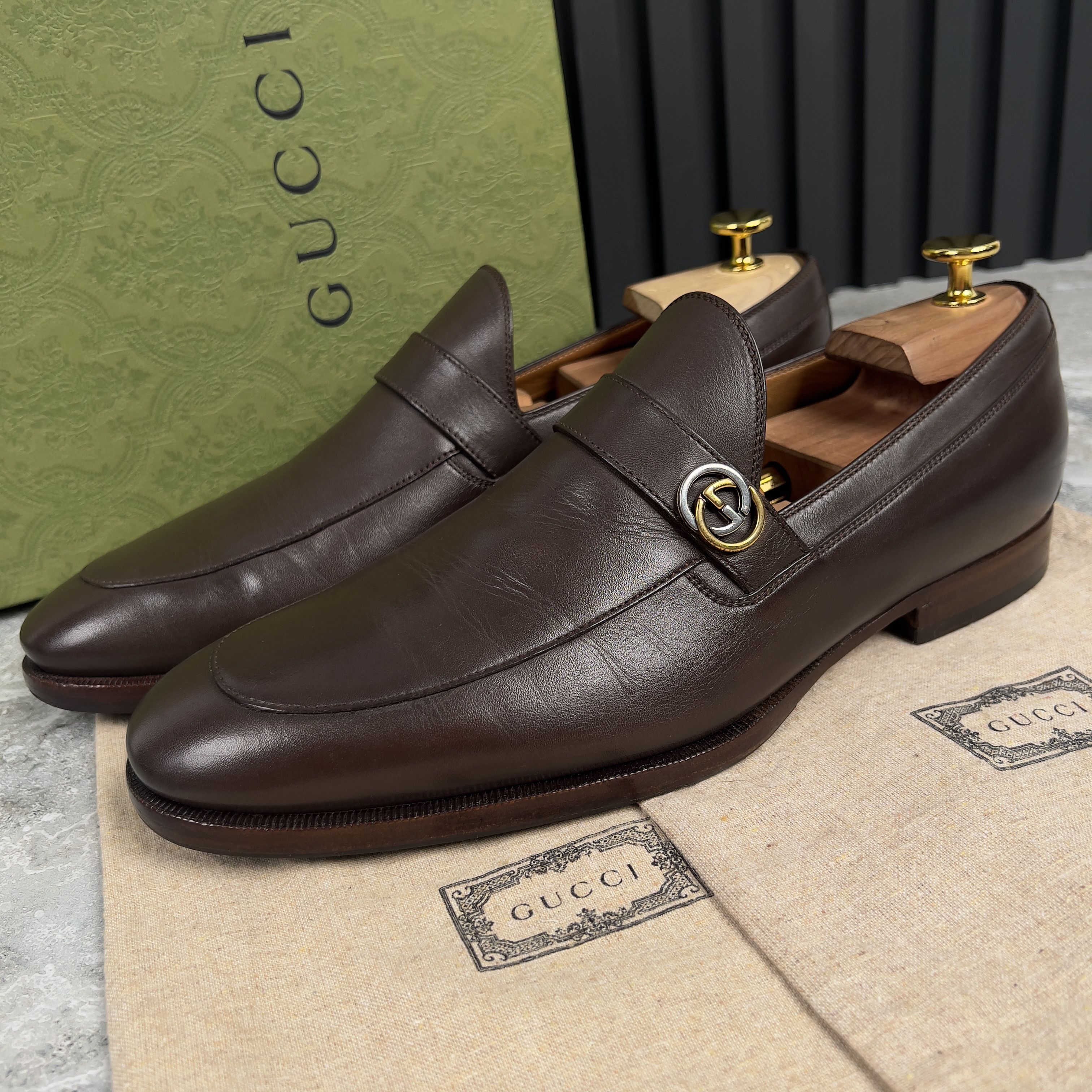 Gucci Interlocking GG Loafers Brown Leather Size US 8 / EU 41 - 1 Thumbnail