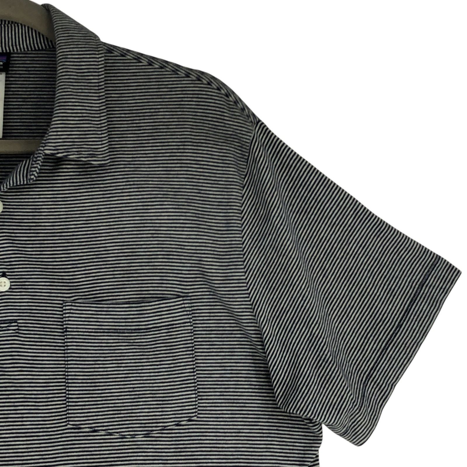 Patagonia Patagonia M Shirt Polo Squeaky Clean Striped *TINY FLAW Size US M / EU 48-50 / 2 - 7 Thumbnail