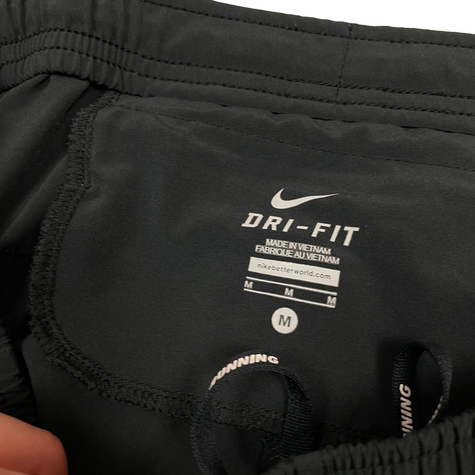 Nike × Vintage Nike Dri-Fit Womens Black Swoosh Ankle Zip Woven Pant Medium Size 30" / US 8 / IT 44 - 9 Thumbnail