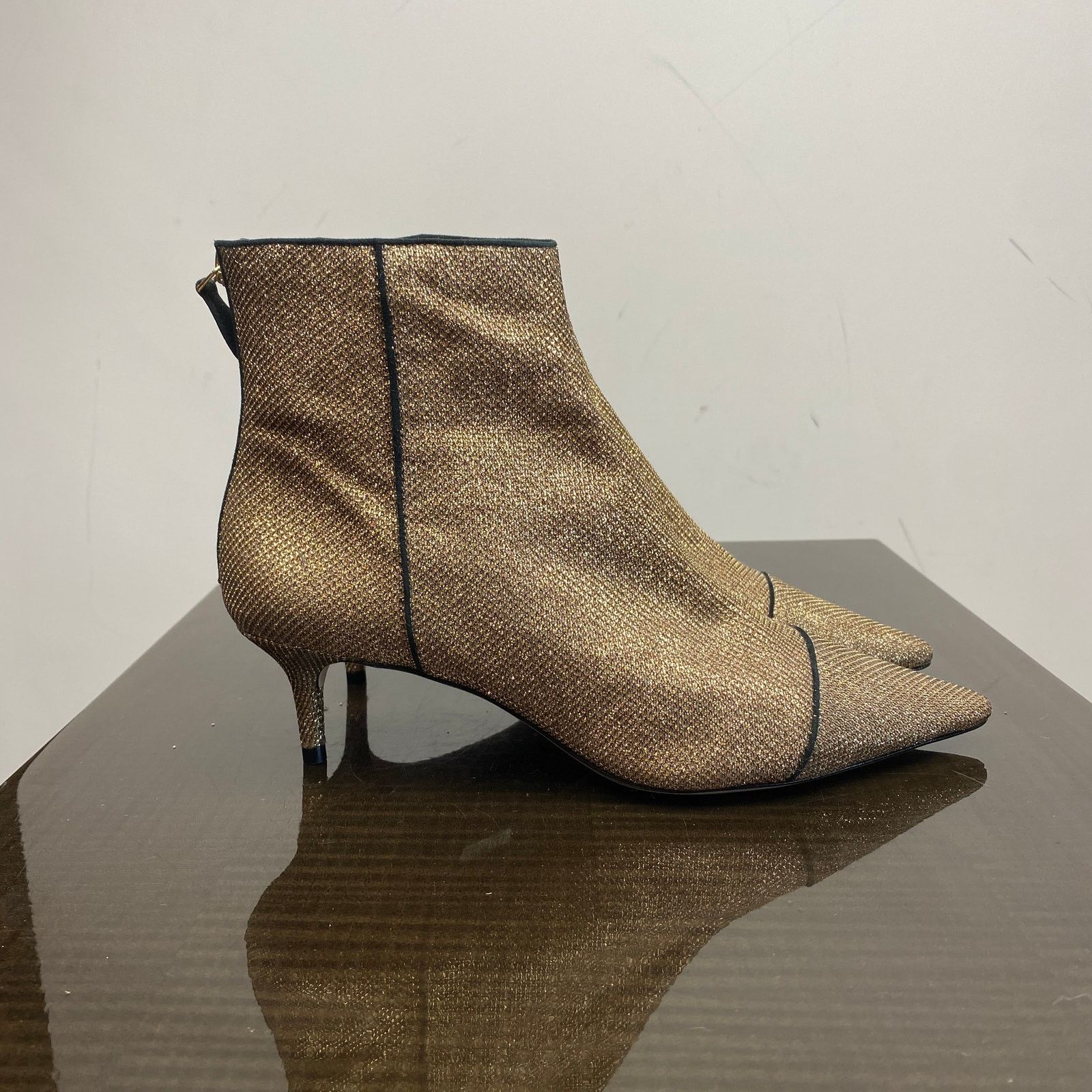 Alexandre Birman Alexandre Birman Kittie Glitter Kitten Heel Ankle Booties 39 Size US 9 / IT 39 - 3 Thumbnail