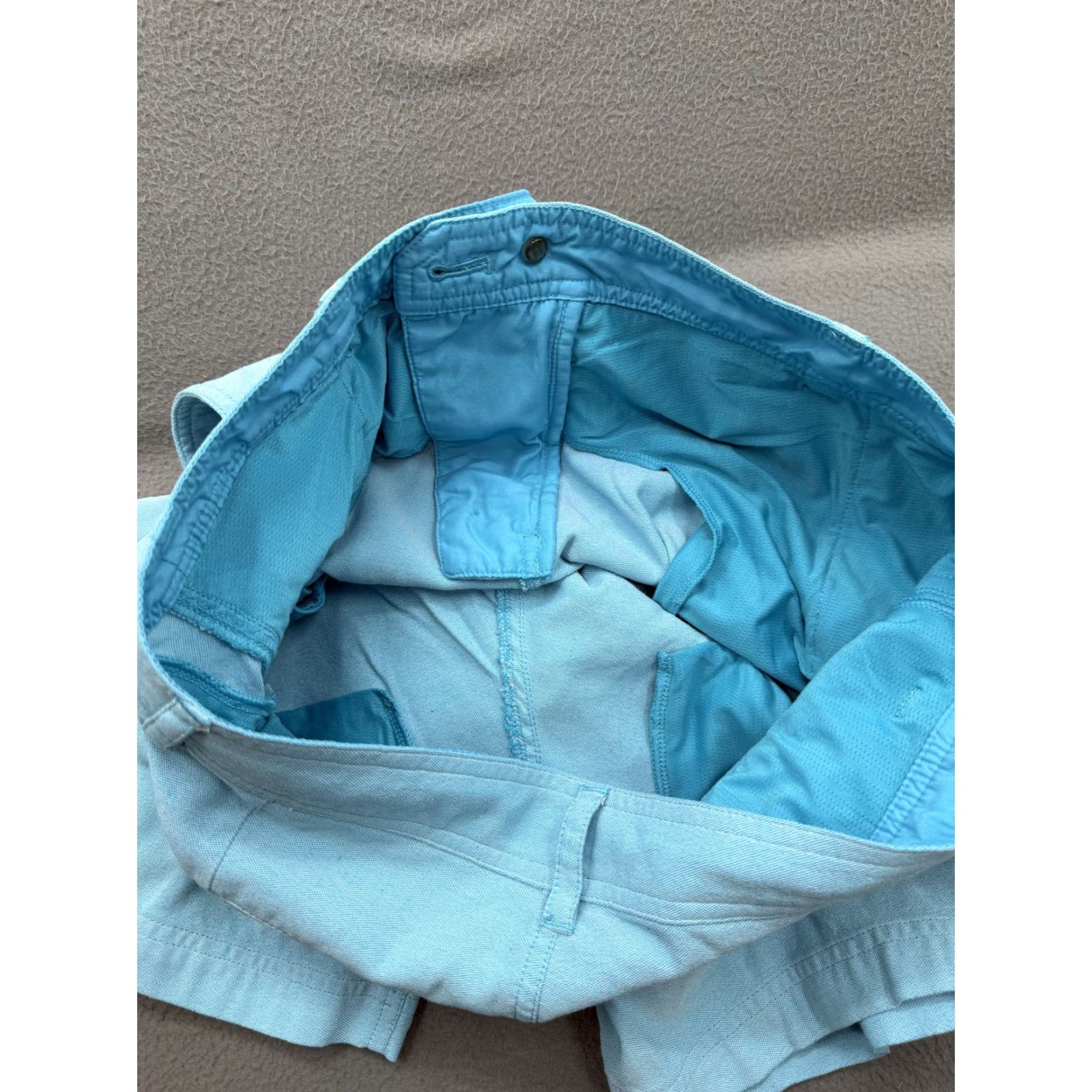 Lululemon Lululemon Shorts Mens 32 Blue Chino 10 Inseam Pockets Logo Solid Front Zip Belt Loops Casual Summer Size US 32 / EU 48 - 7 Thumbnail