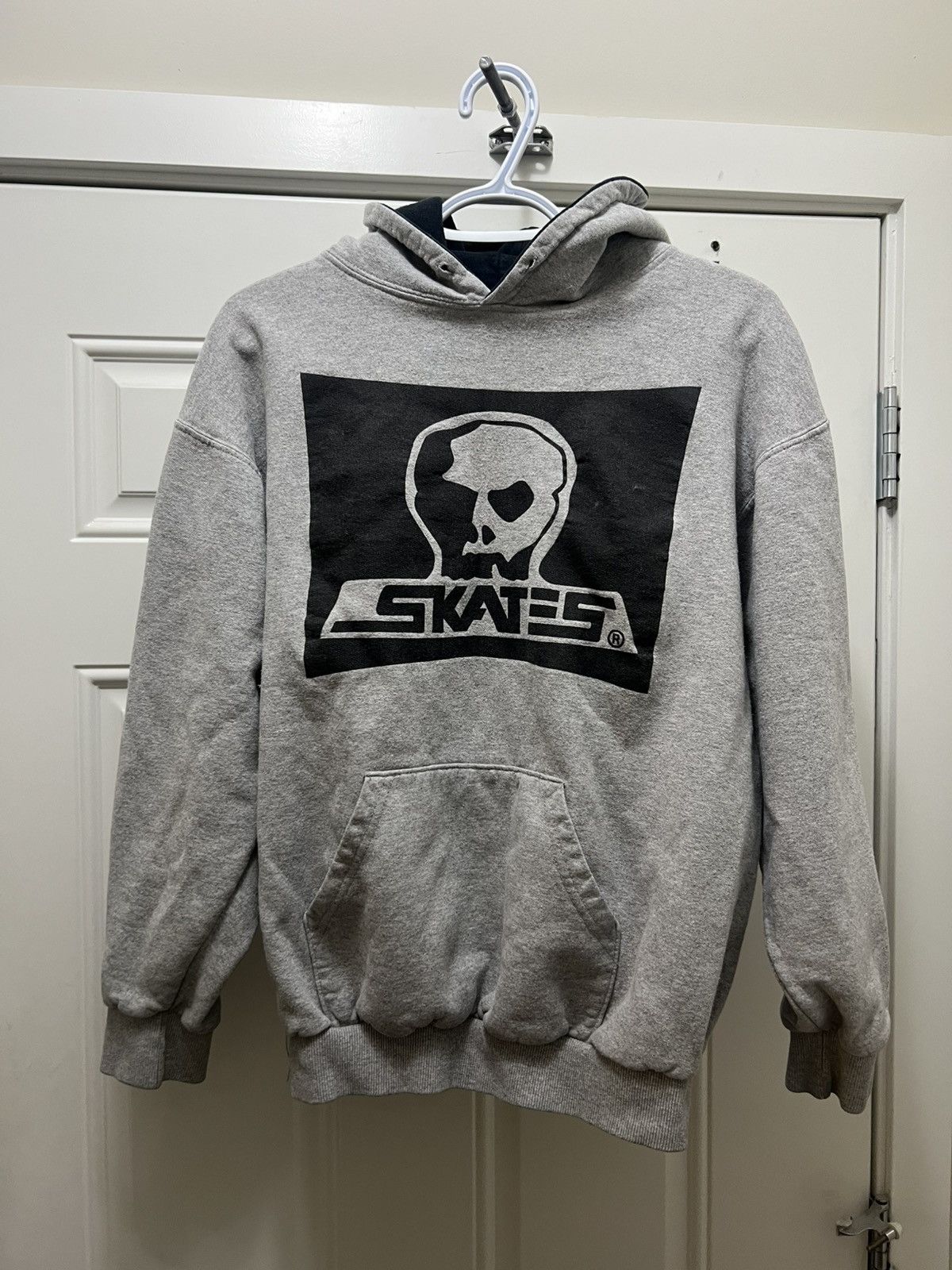 Vintage Vintage 90s Y2K Skateboard Skull Hoodie Rare Size US L / EU 52-54 / 3 - 1 Thumbnail