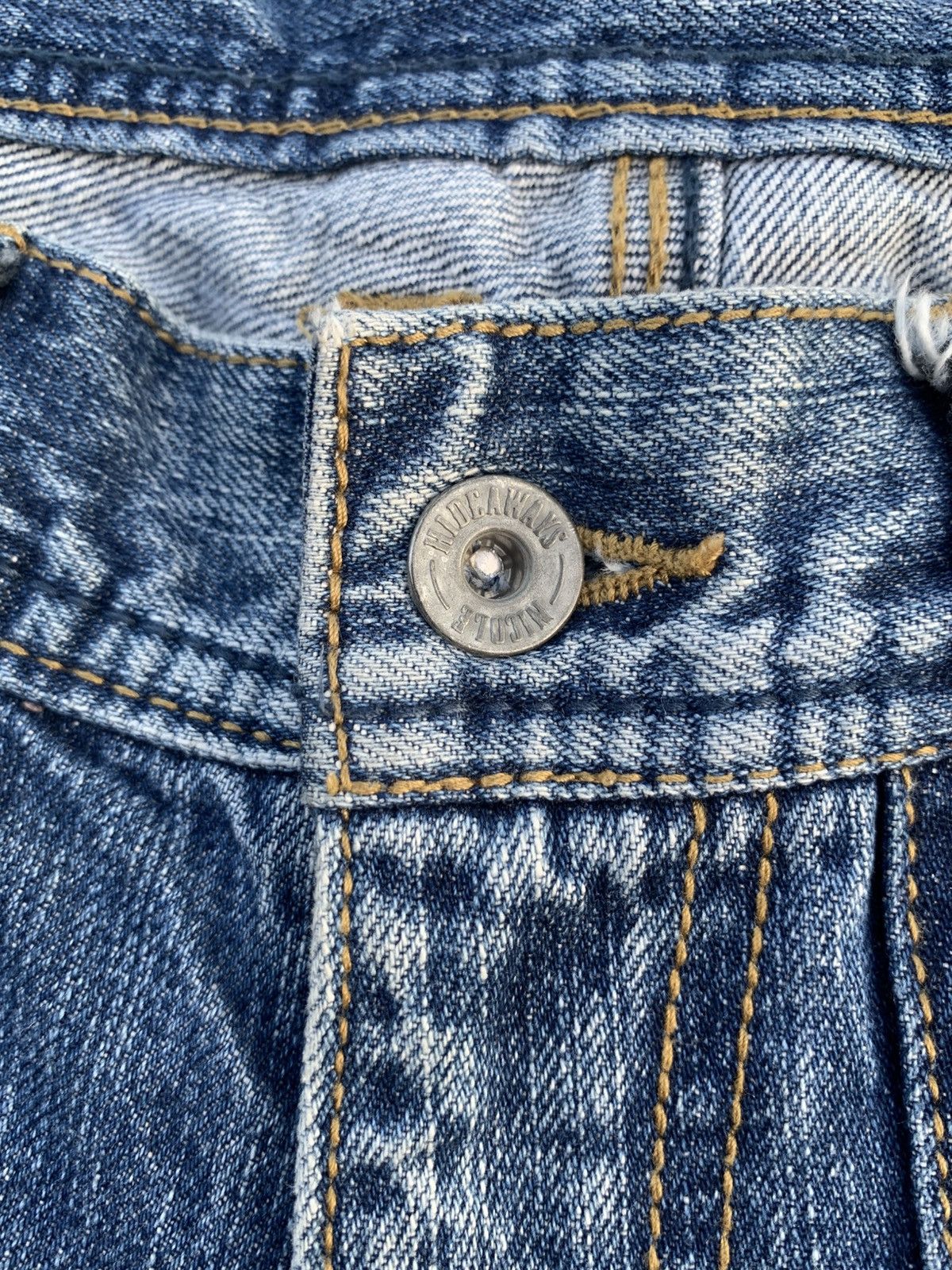 HIDEAWAYS RARE💥NICOLE CLUB HIDEWAYS HAGI JAPANESE DISTRESSED DENIM Size US 31 - 9 Thumbnail