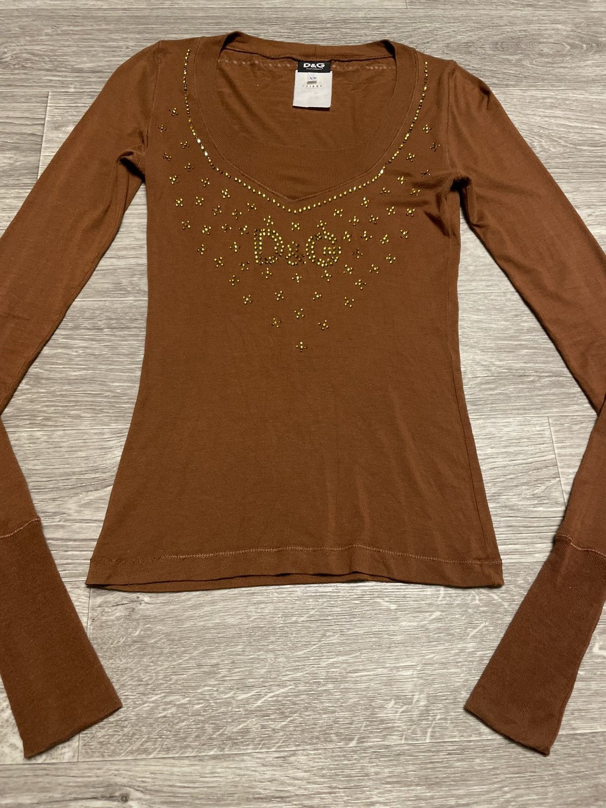 Dolce & Gabbana Y2K DG Dolce Gabbana Brown Rhinestone Logo Long Sleeve Top Size XS / US 0-2 / IT 36-38 - 10 Thumbnail