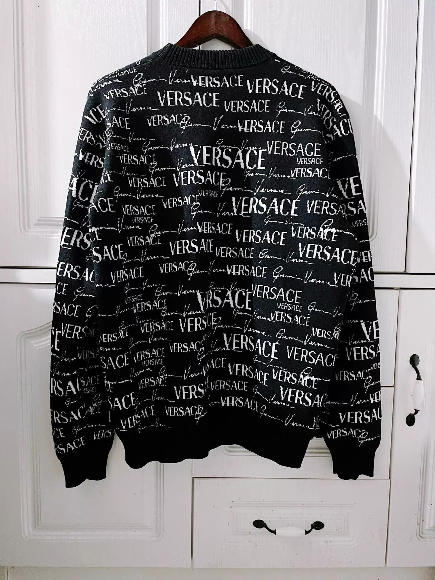 Versace Versace Runway Intarsia Logo Crewneck Wool Sweatshirt XL Size US L / EU 52-54 / 3 - 2 Thumbnail