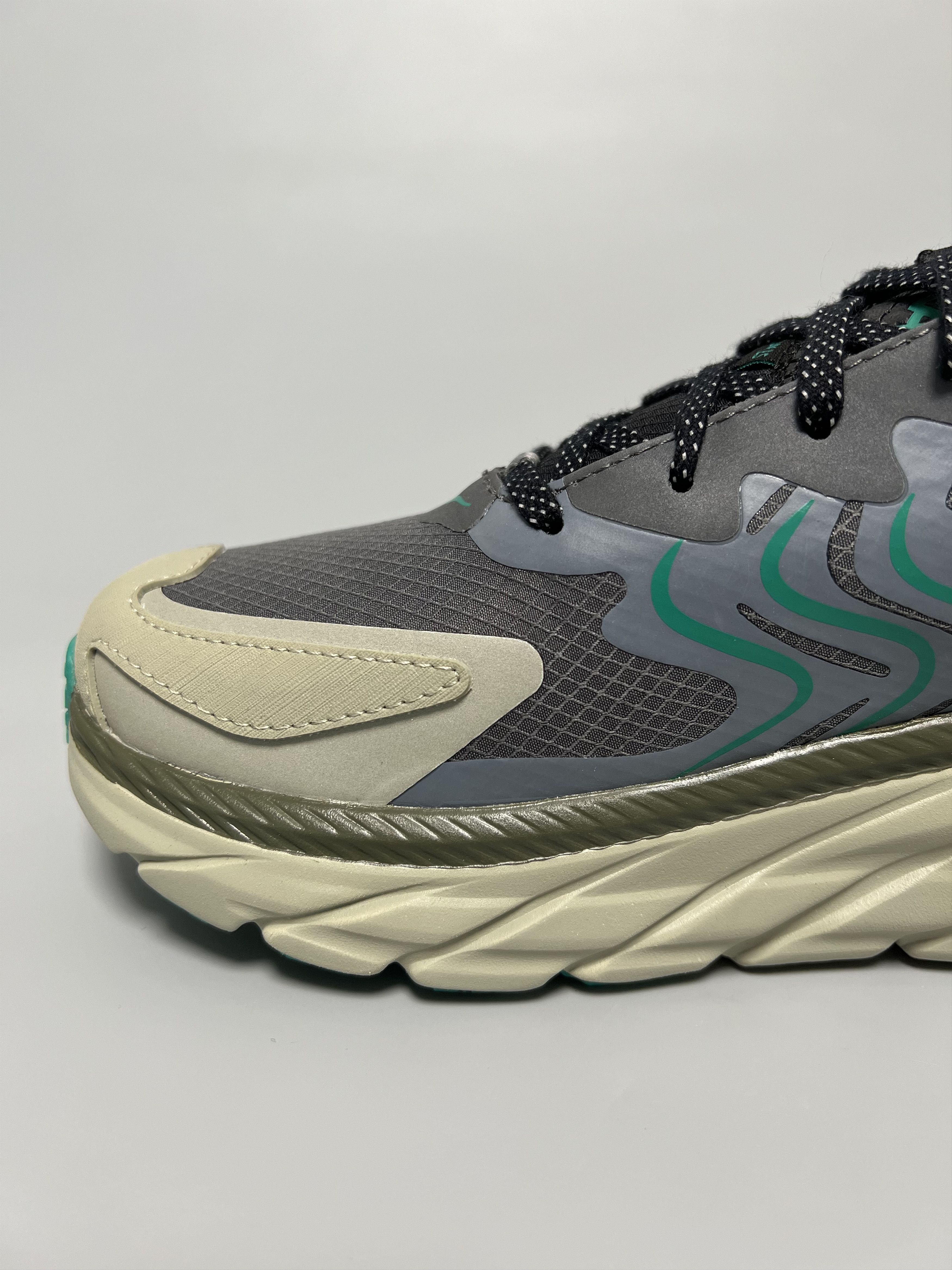 Hoka Hoka One One U Clifton LS 'Stealth Tech Pack' Running Shoes Size US 7 / EU 40 - 10 Thumbnail