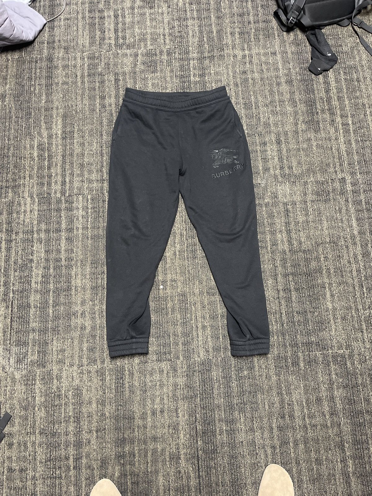 Burberry Black Burberry Emblem Sweatpants Size US 30 / EU 46 - 1 Thumbnail