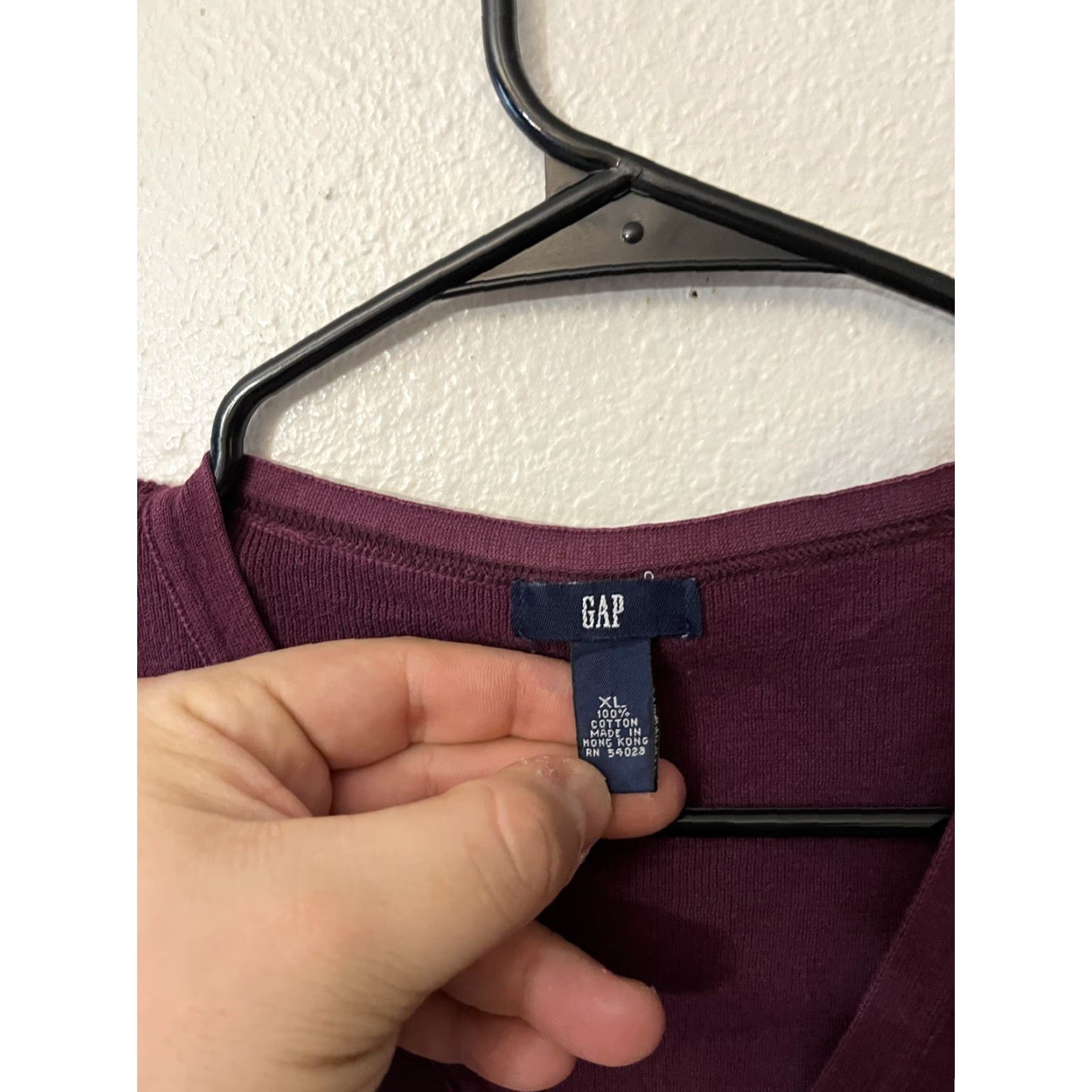 Gap VINTAGE Gap Cardigan Womens XS Maroon Solid Long Sleeve Pockets Size XS / US 0-2 / IT 36-38 - 3 Thumbnail