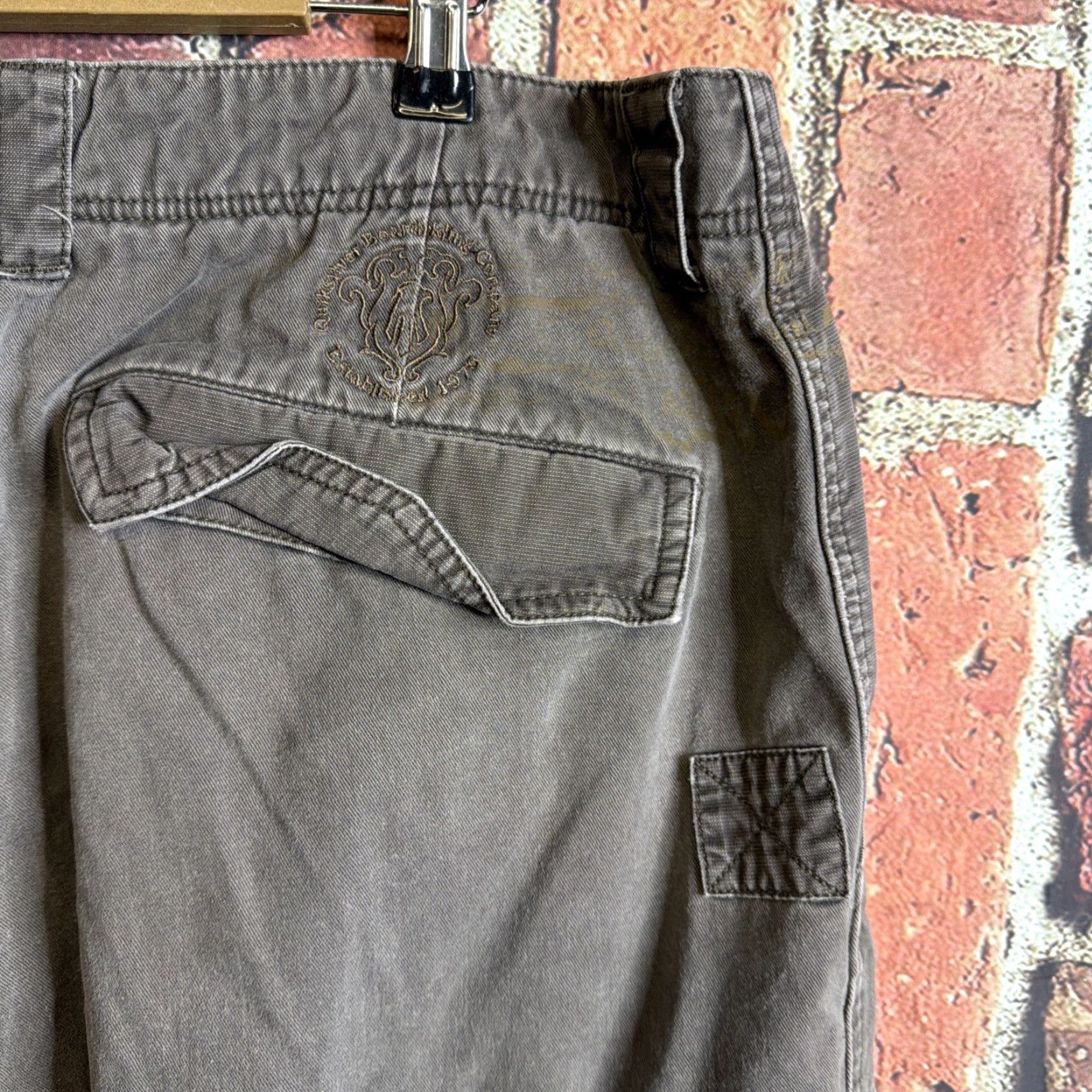 Quiksilver VTG Quiksilver Cargo Shorts Mens 40 Brown Baggy Cargo Pants 90s Y2K Grunge Skate Surf Hip Hop Logo Size US 40 / EU 56 - 5 Thumbnail