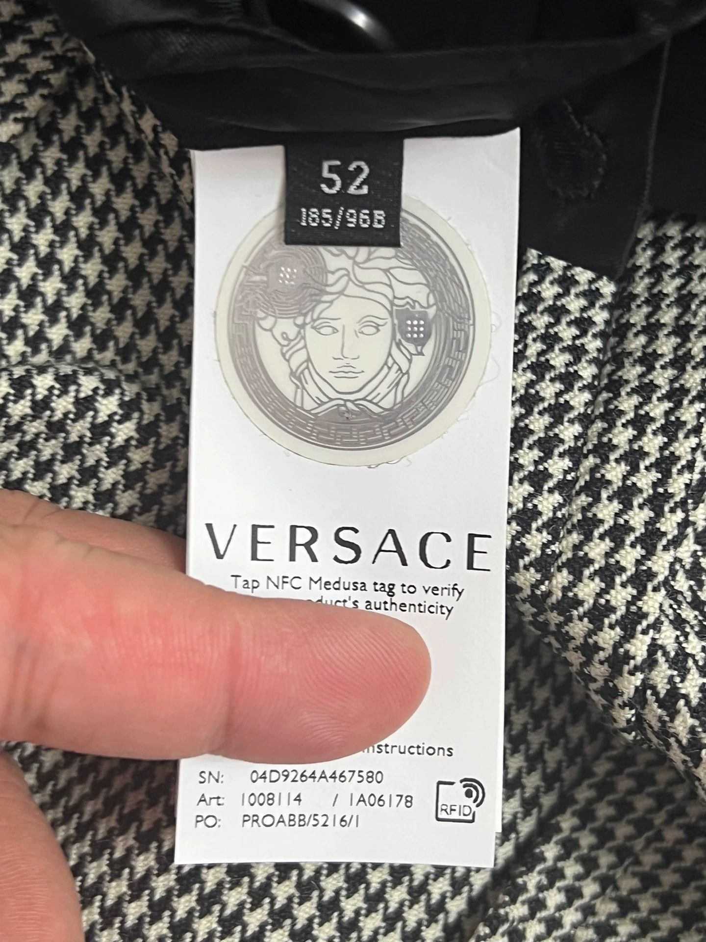 Versace Versace Runway Regular 1 Vent 100% Wool Plaid 52 Blazer Size 52R - 5 Thumbnail