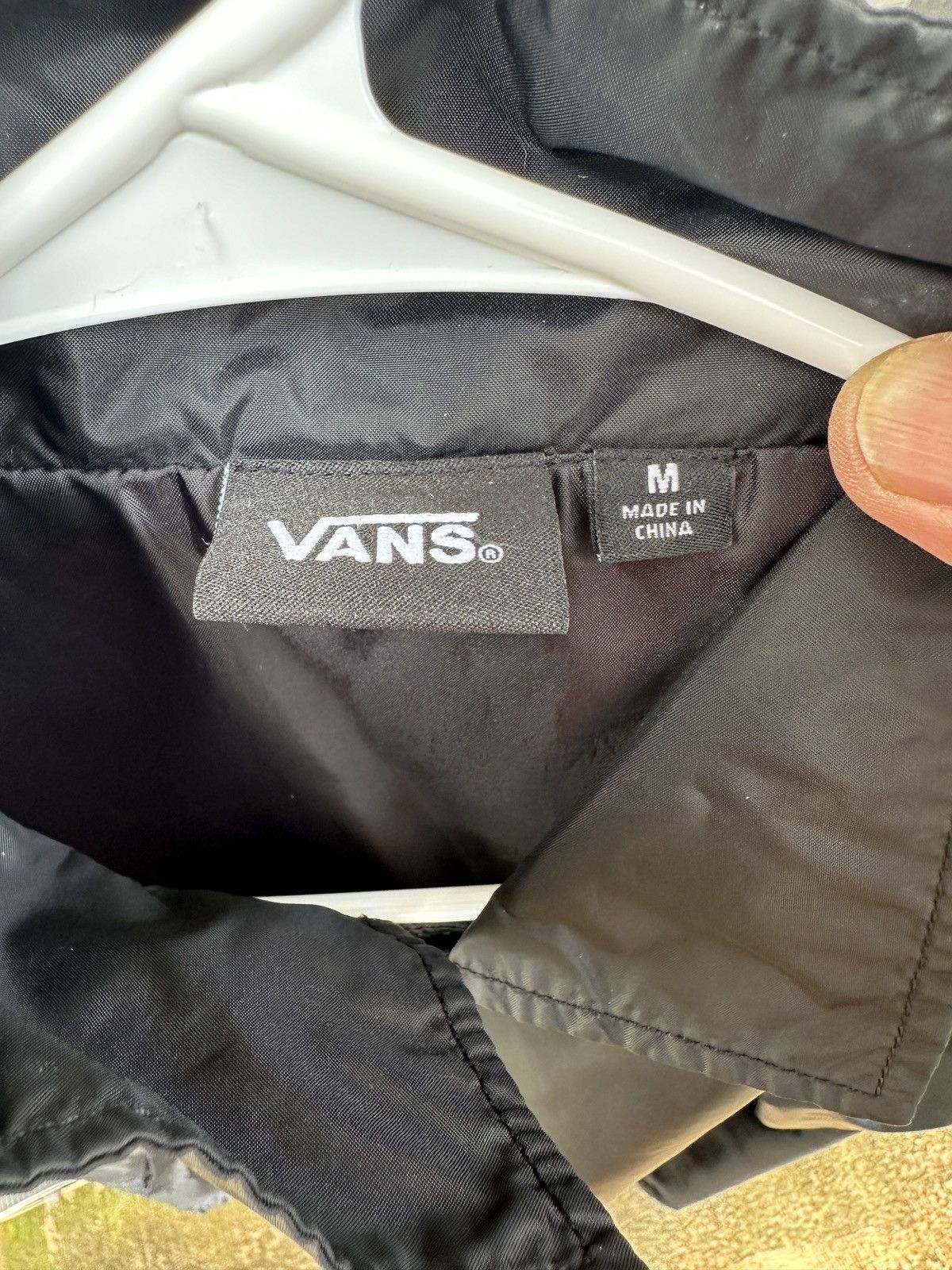Vans Vans Button Rain/Windbreaker Shell Jacket Black Men’s Medium Size US M / EU 48-50 / 2 - 4 Thumbnail