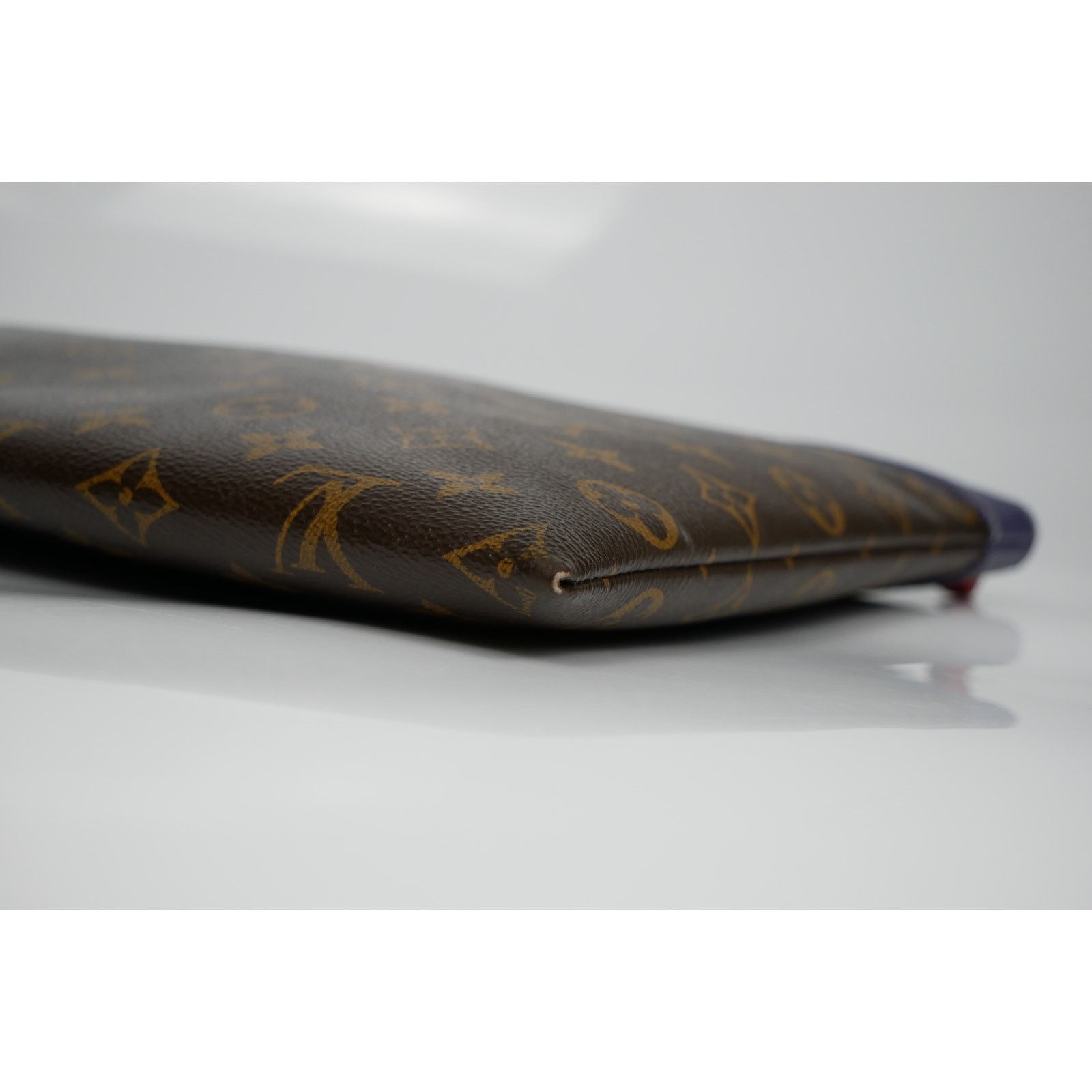 Louis Vuitton Limited Edition Monogram Pochette Apollo Clutch Size ONE SIZE - 10 Thumbnail