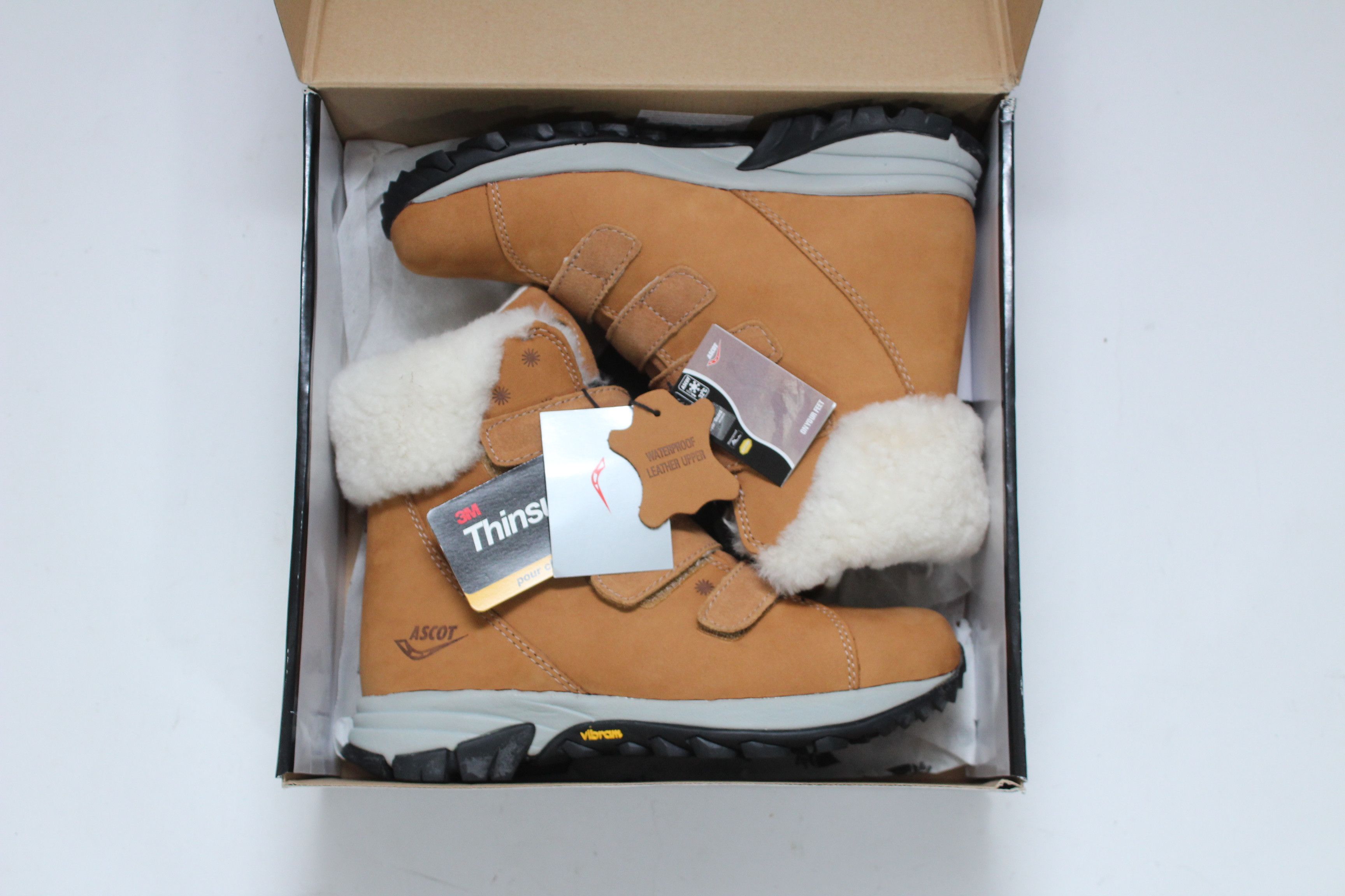 image of Hype x Outdoor Style Go Out Ascot England Trekking Boots Womens Size 38 Outdoor in Brown