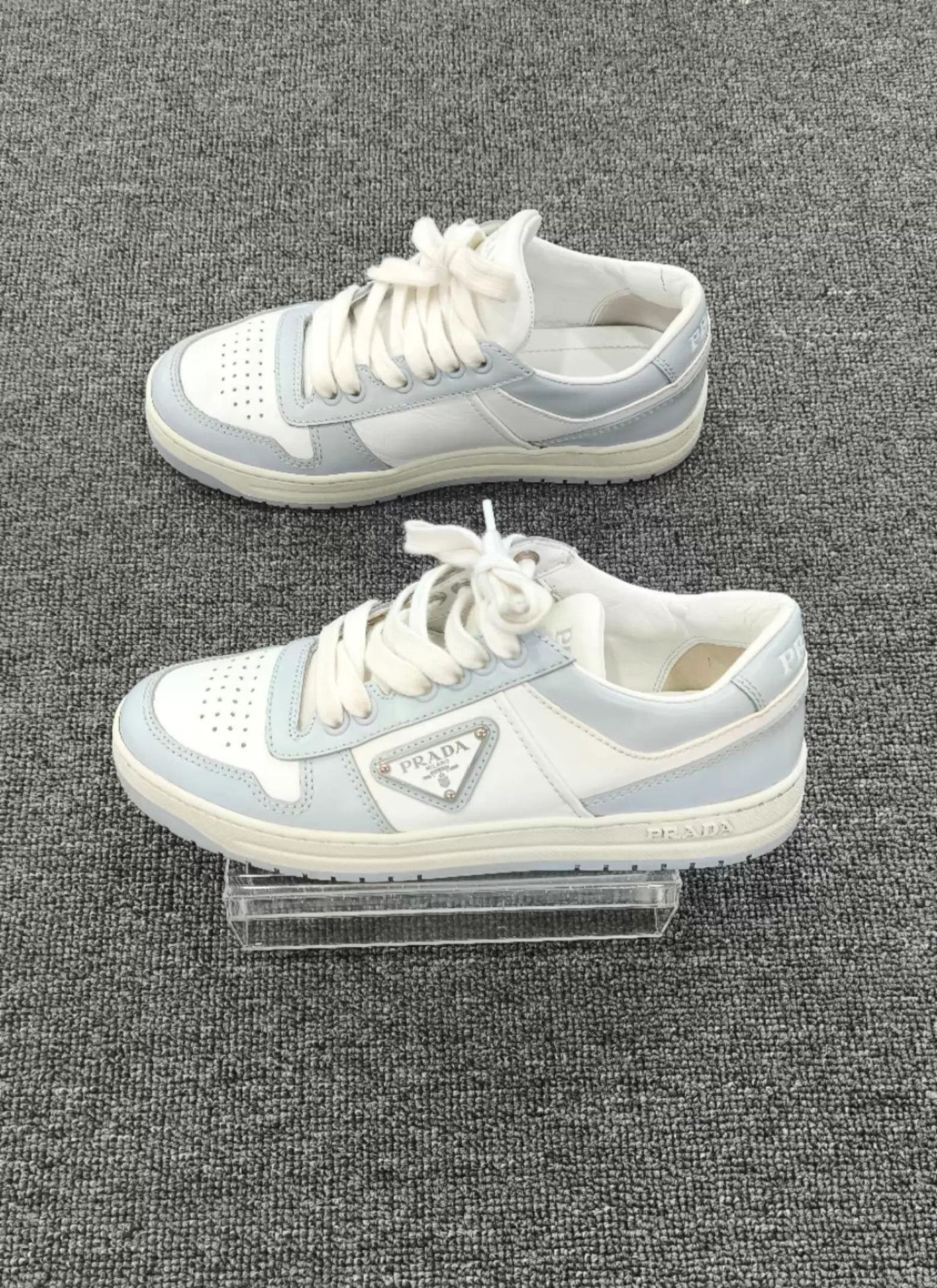 Prada Prada Downtown Ice Blue Metal Triangle Logo Sneakers 35.5 Size US 5 / IT 35 - 4 Thumbnail