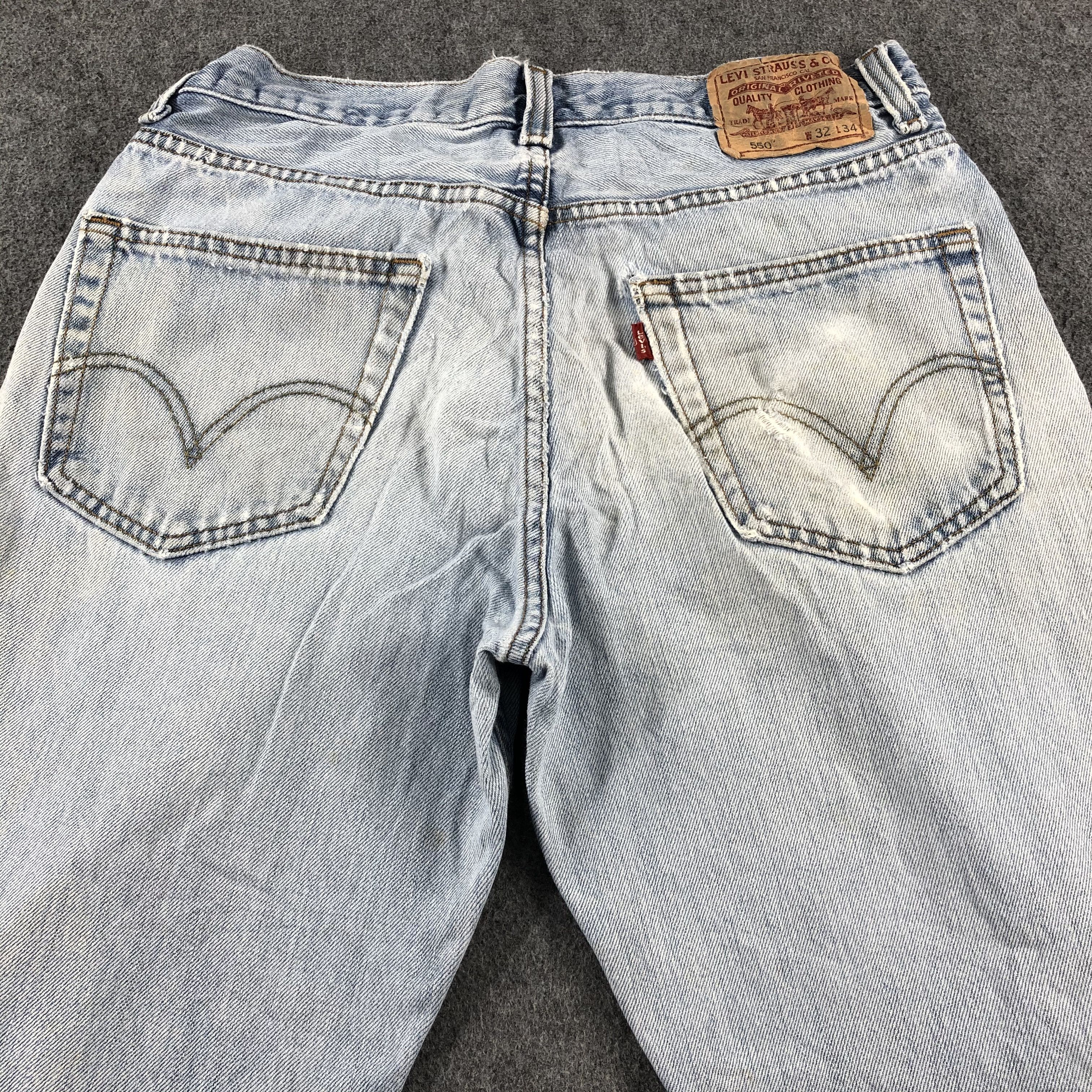 Levi's Vintage Blue Wash Levis 550 Jeans-J2595 Size US 31 - 4 Thumbnail