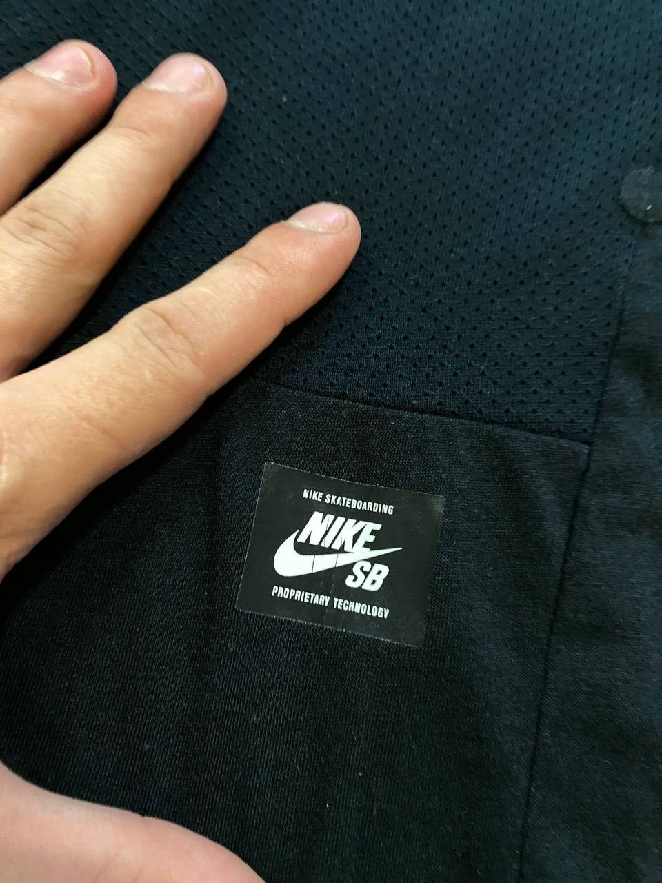 Nike SB Vintage black T-Shirt big logo Nike SB size S Y2K Size US S / EU 44-46 / 1 - 5 Thumbnail