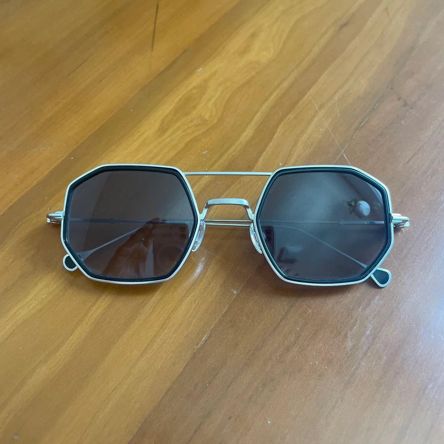 Anne Et Valentin Titanium Samoa Aviator Sunglasses