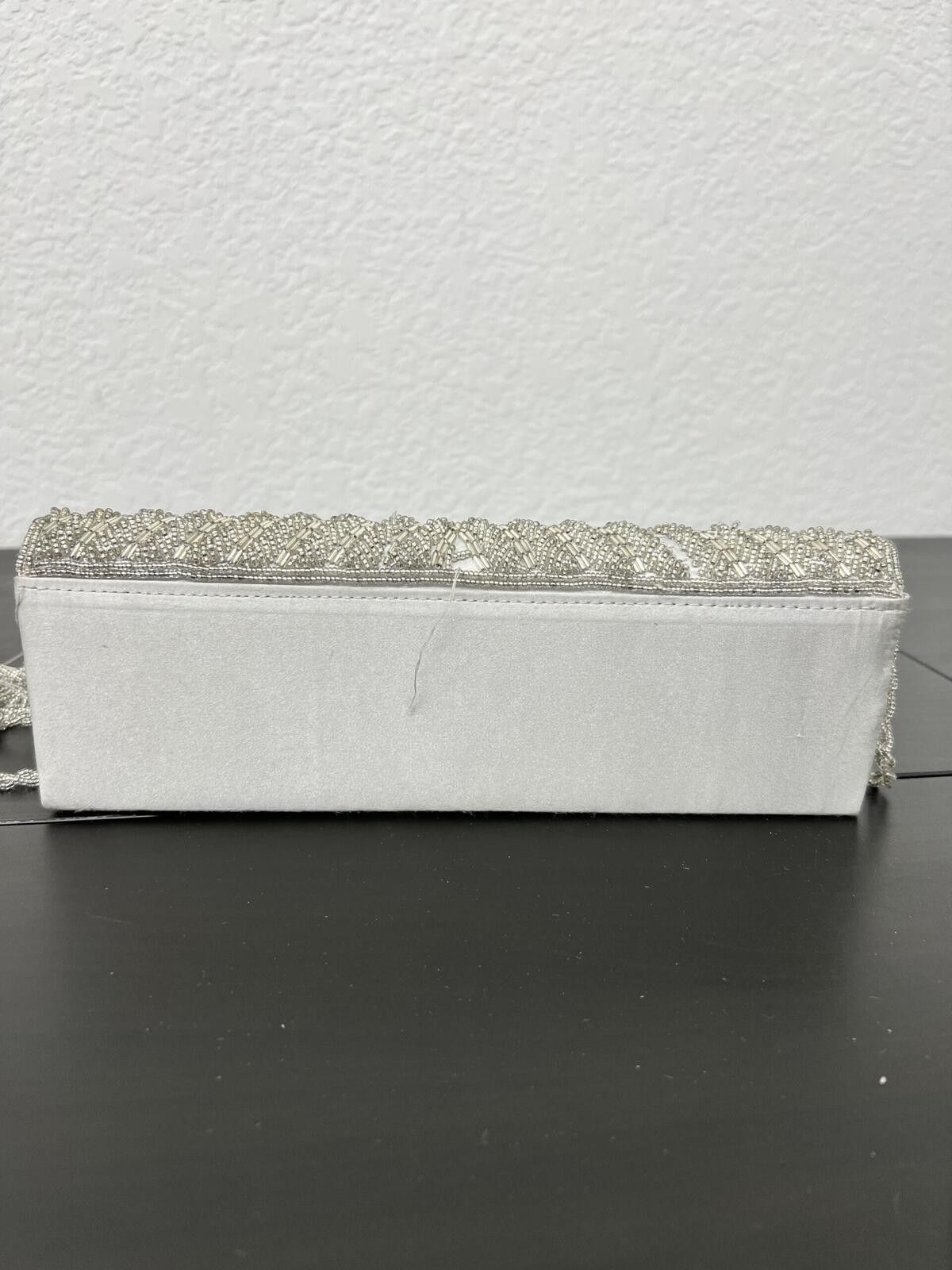 Other Adrianna Papell Silver Noreen Chevron Beaded Flap Clutch Bag Size ONE SIZE - 6 Thumbnail