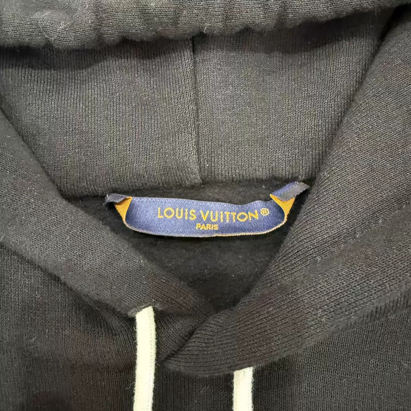 Louis Vuitton LV Pin Logo Embroidered Hoodie S Size US S / EU 44-46 / 1 - 3 Thumbnail