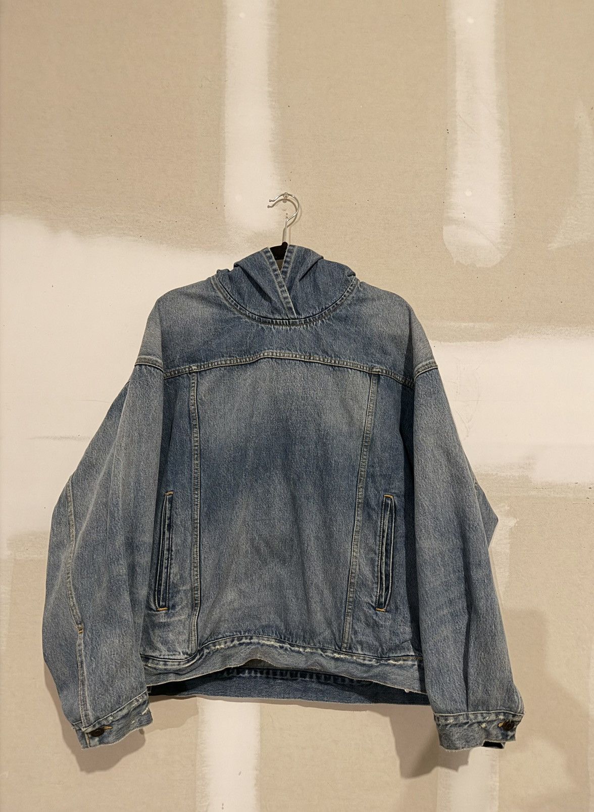 Balenciaga Balenciaga A/W22 Denim Hoodie Size US S / EU 44-46 / 1 - 1 Thumbnail