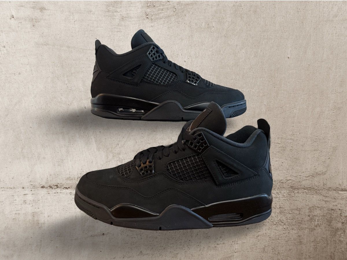 Pre-owned Jordan Brand Air Jordan 4 Retro Black Cat - Size 11 Shoes
