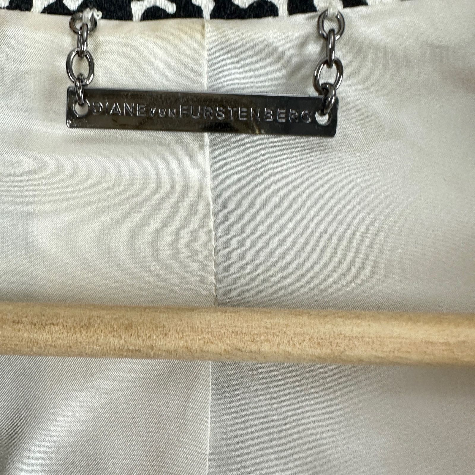 Diane von Furstenberg Diane Von Fursternburg Black White Lennon Belt Trench Coat 6 Size M / US 6-8 / IT 42-44 - 9 Thumbnail