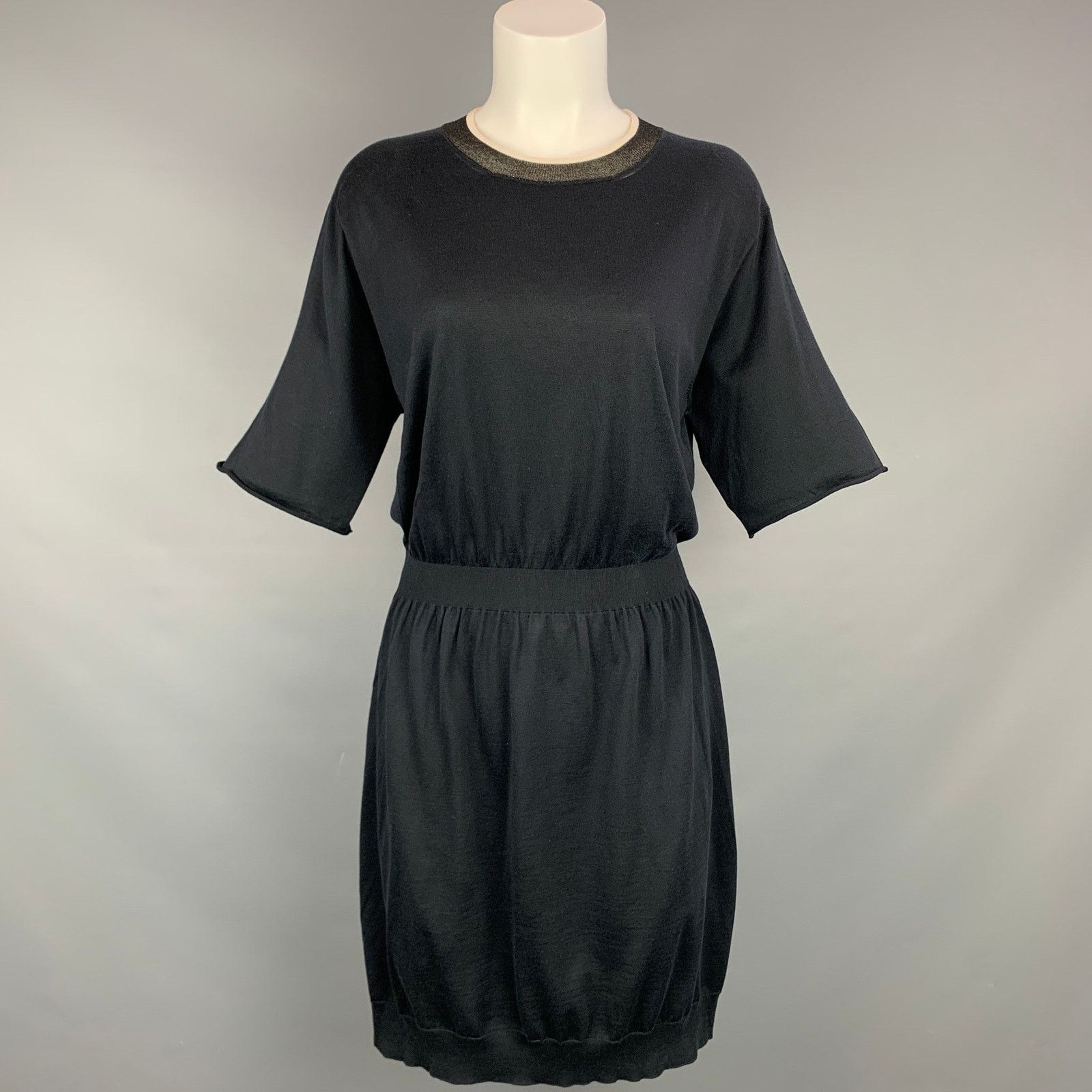 Louis Vuitton LOUIS VUITTON Size L Black Knitted Silk / Cotton Dress Size L / US 10 / IT 46 - 1 Thumbnail
