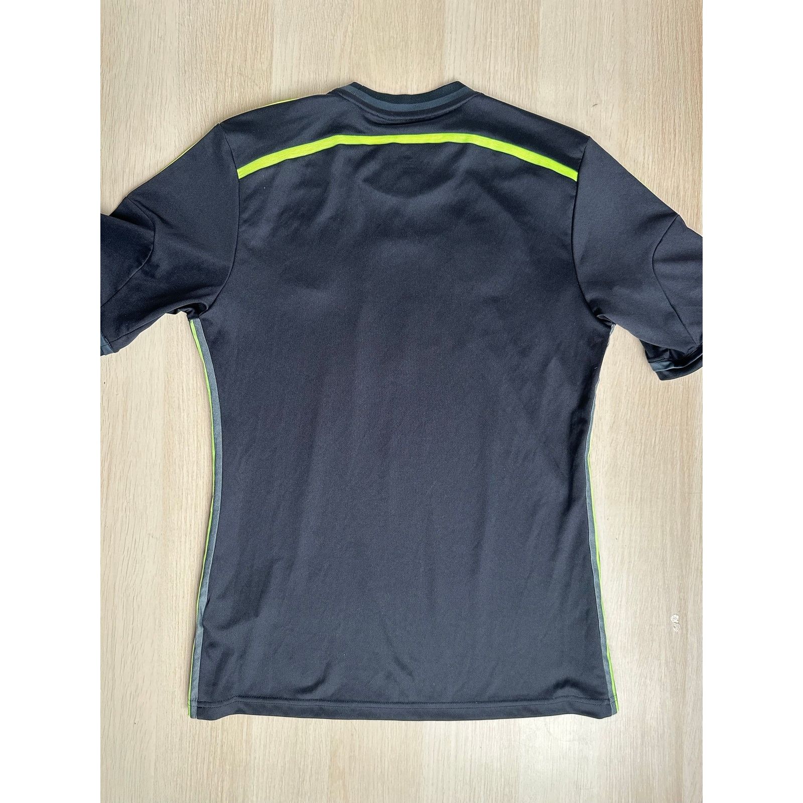 Adidas Rare Adidas x Spain 2014 World Cup Away Jersey - Size S Size US S / EU 44-46 / 1 - 2 Thumbnail