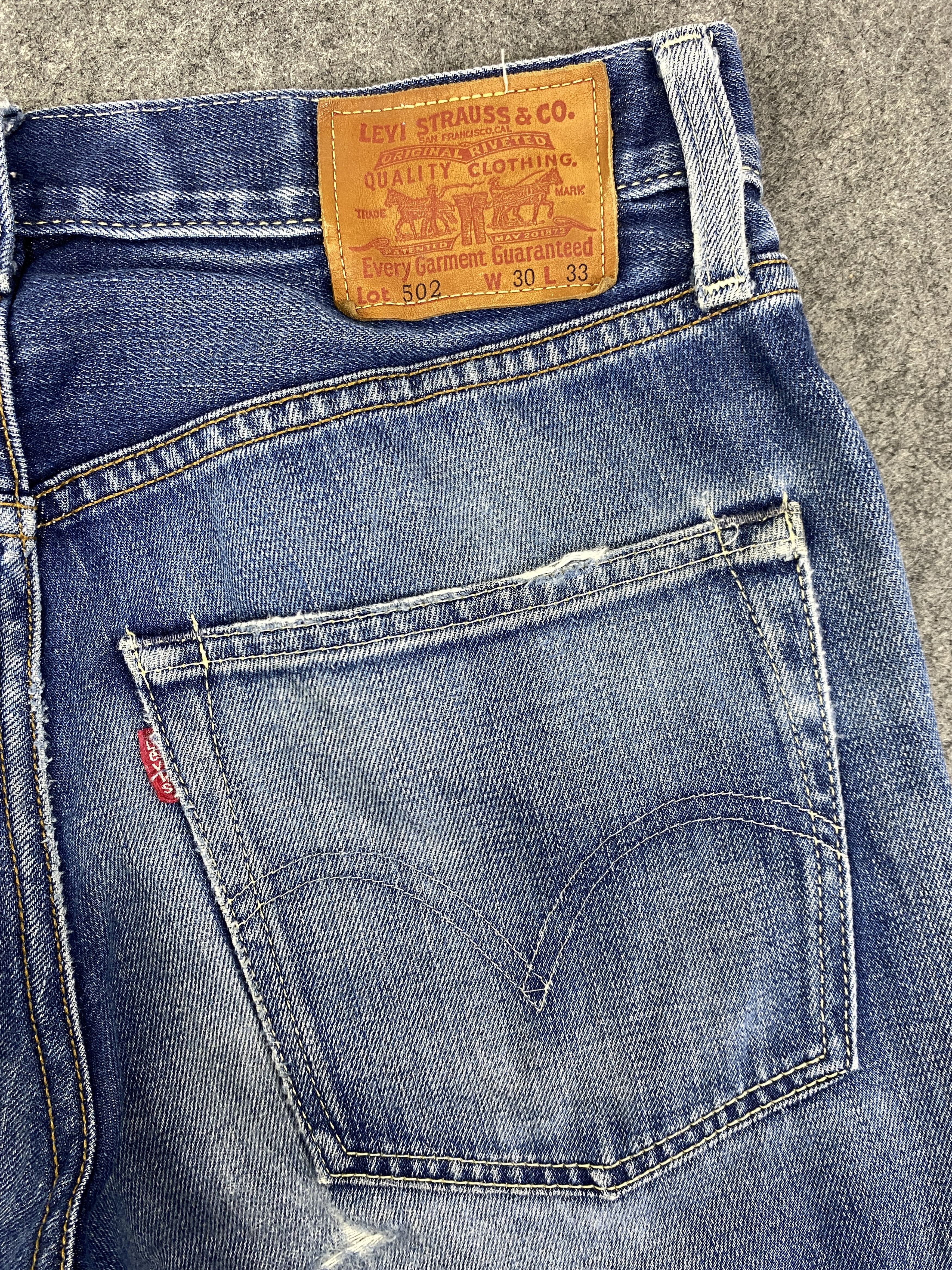 Vintage Faded Blue Vintage Levi's 502 Jeans 31x33 - JN3306 Size US 31 - 11 Thumbnail
