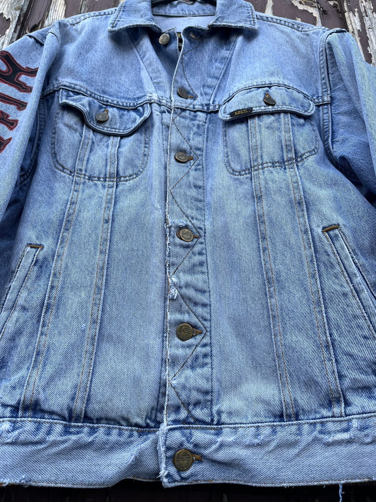 Lee Vintage Acid Bath Lee Distressed Custom Made Denim Jacket Size US L / EU 52-54 / 3 - 18 Thumbnail