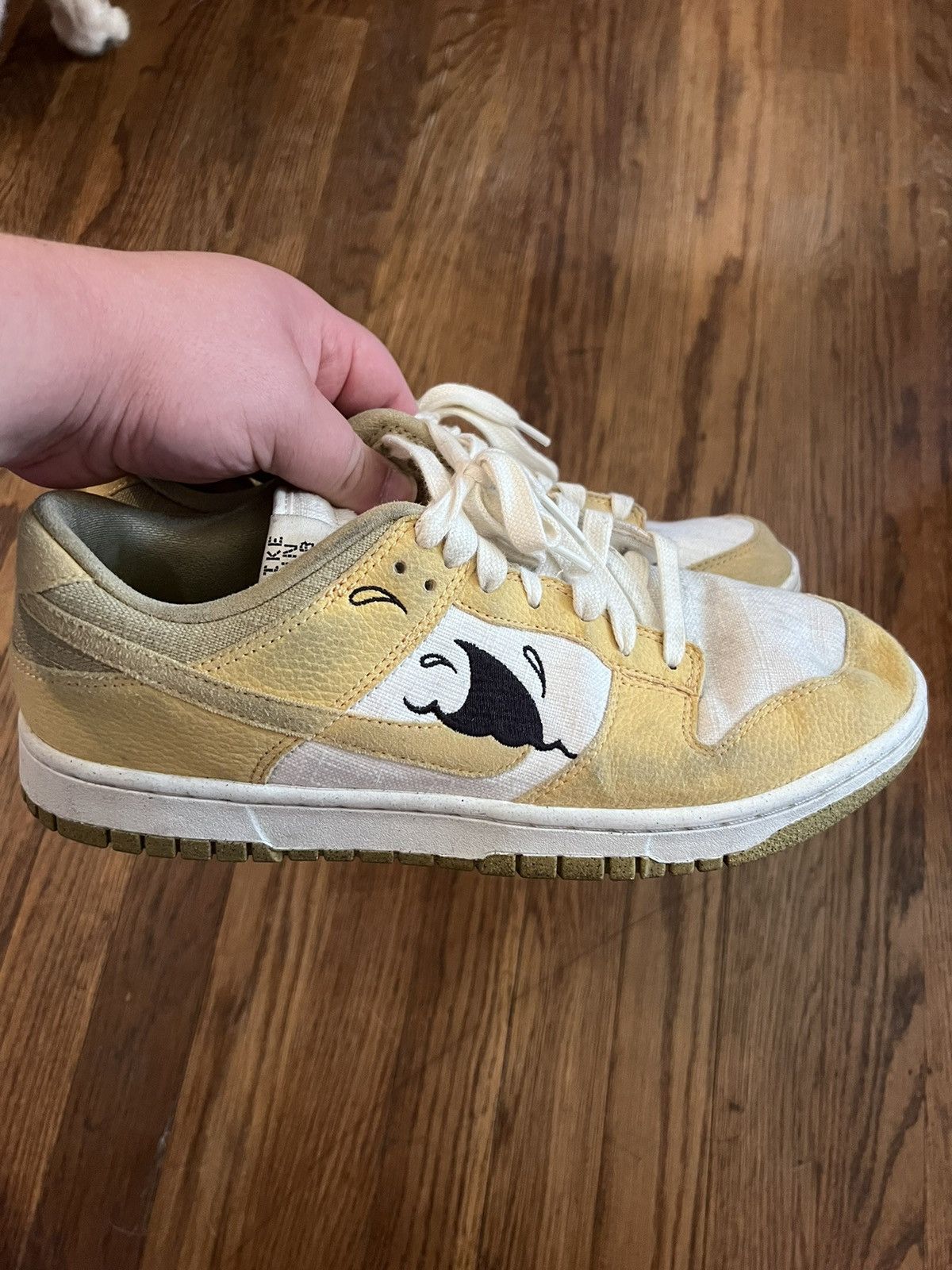 Nike SIZE 9.5 NIKE DUNK LOW RETRO NEXT NATURE SUN CLUB SHARK FIN Size US 9.5 / EU 42-43 - 1 Thumbnail