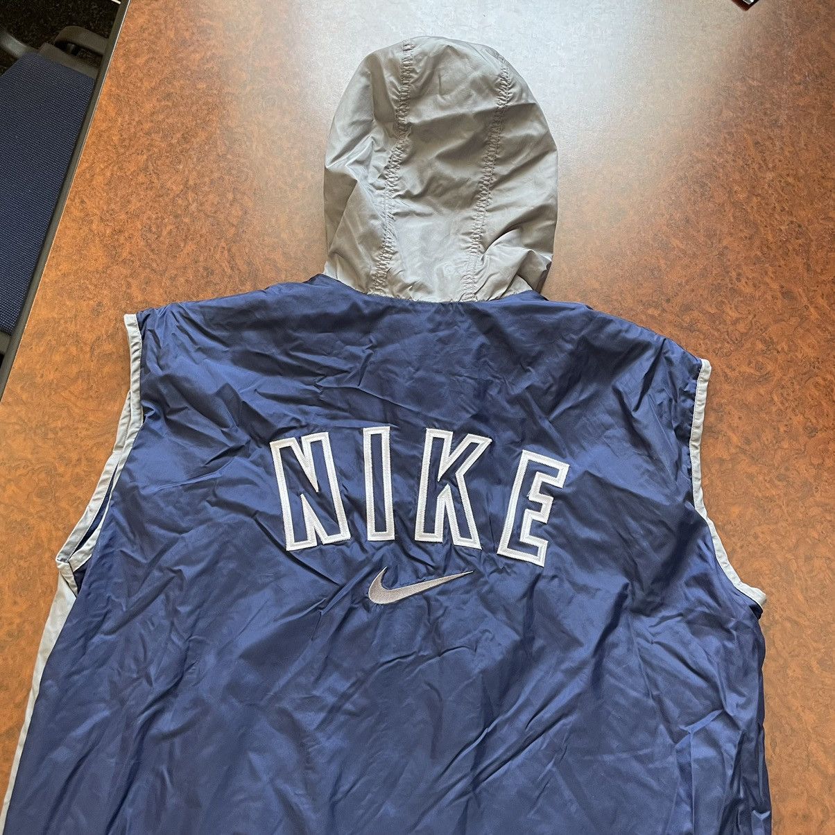 Japanese Brand × Nike × Vintage Nike 90s big swoosh nylon vest jacket tn acg shox court Size US XXL / EU 58 / 5 - 1 Thumbnail