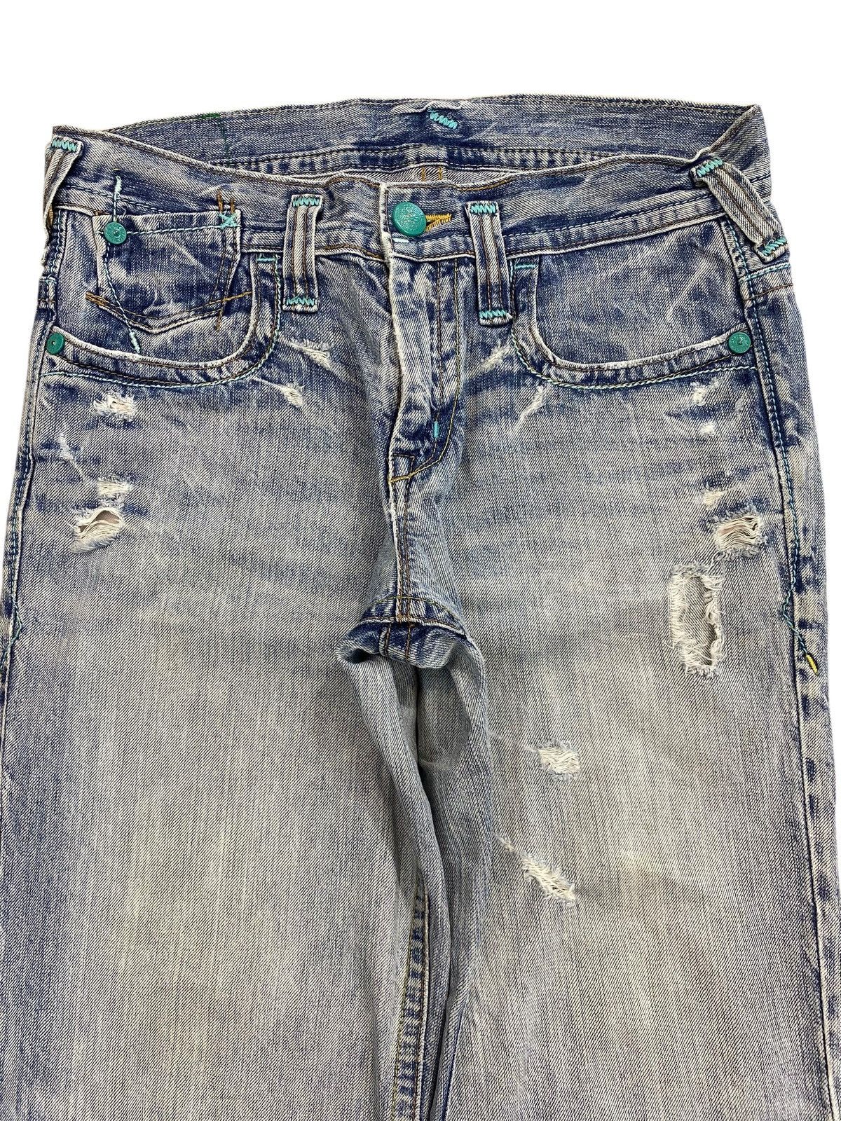 Japanese Brand Japanese Brand Acid Blue Wash Ripped Style Loose Jeans Size US 30 / EU 46 - 2 Thumbnail
