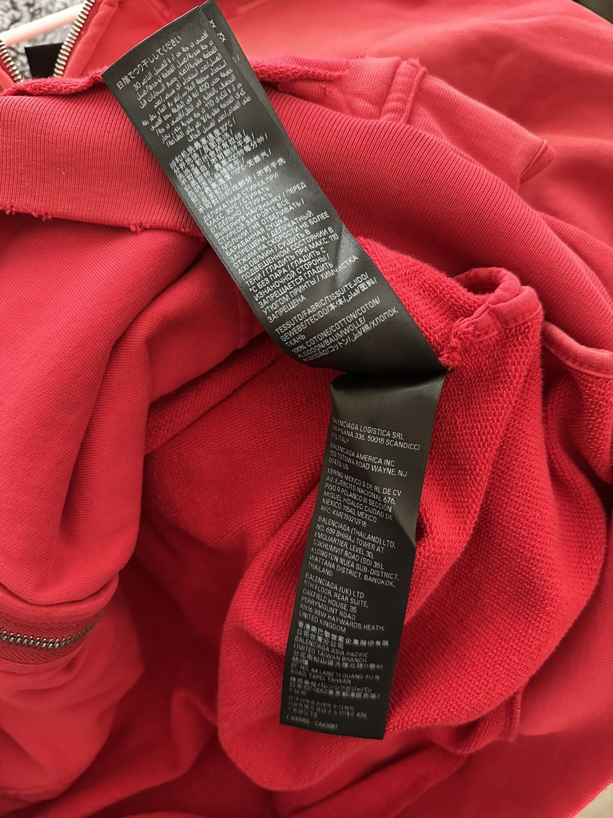 Balenciaga Balenciaga Red Tape Hoodie Size US M / EU 48-50 / 2 - 10 Thumbnail
