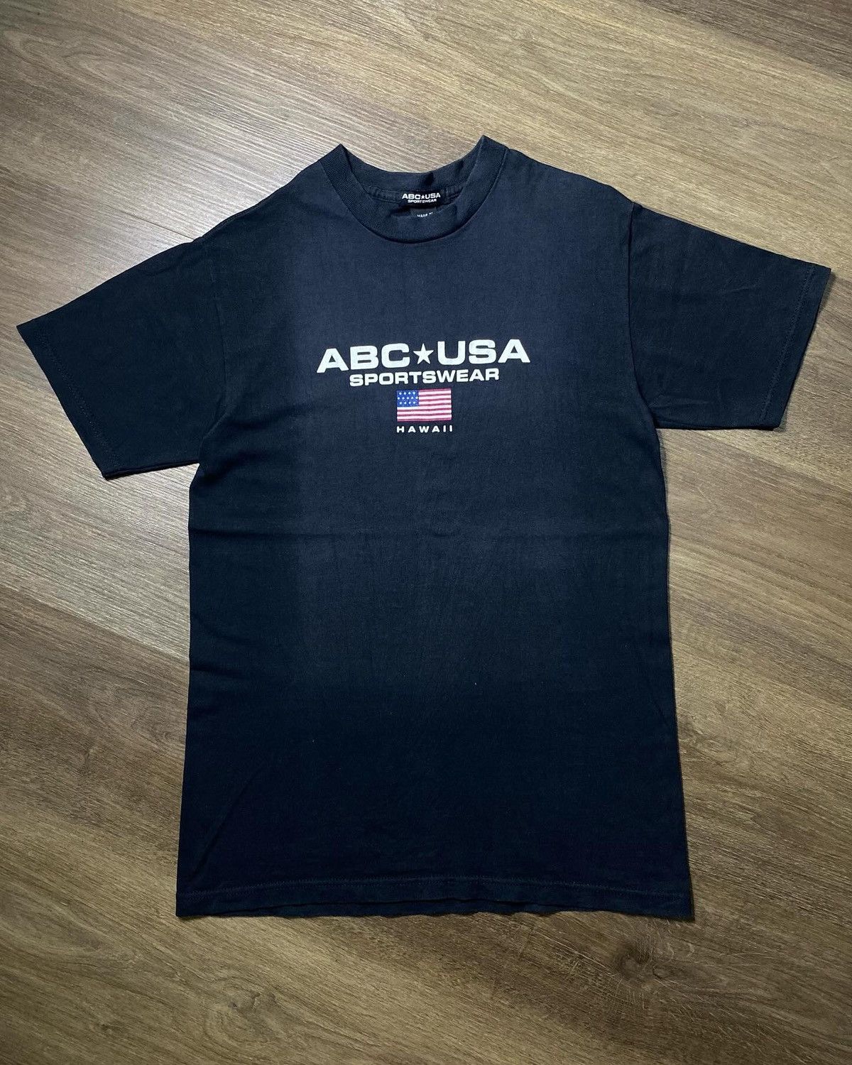 image of Tee Shirt x Vintage Abc Usa Sportwear Hawai in Black, Men's (Size Small)