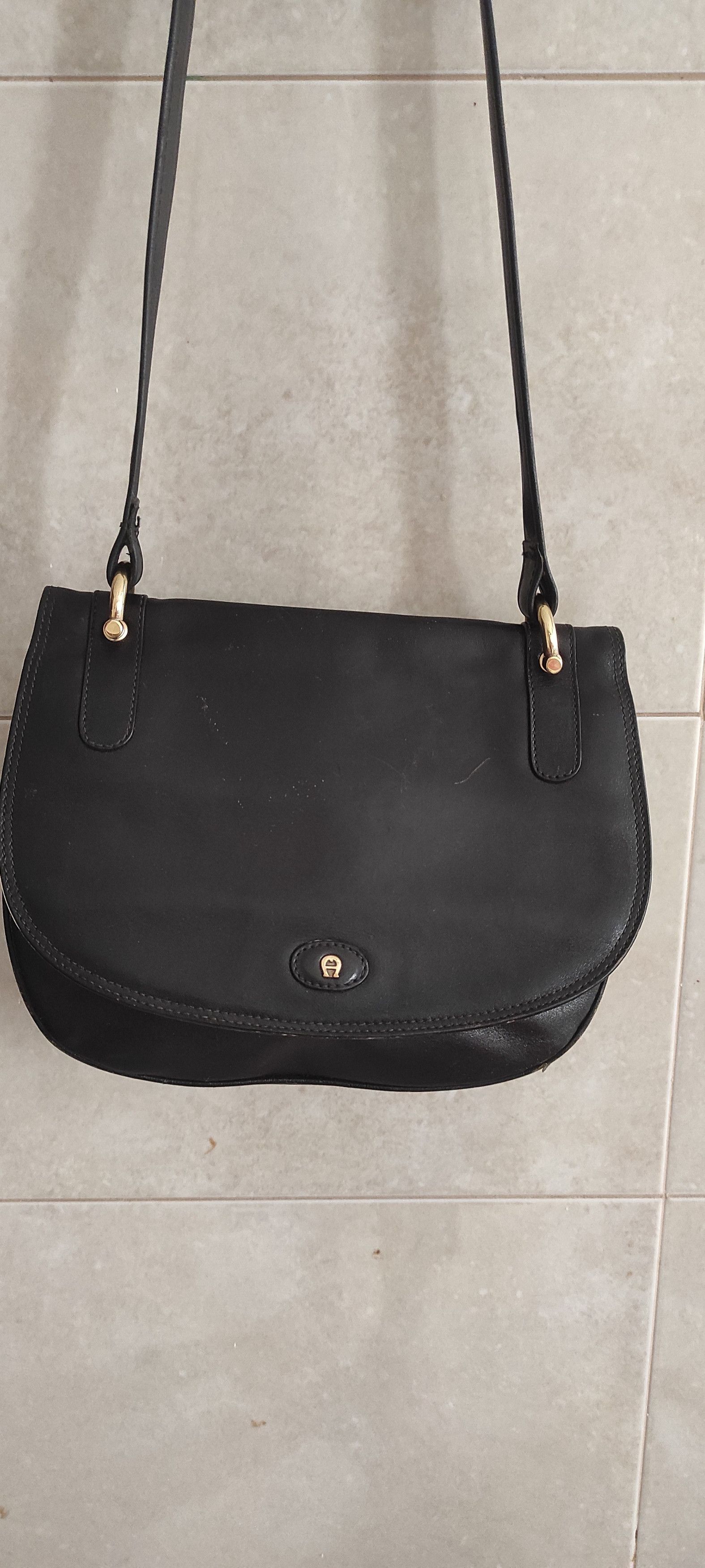 Etienne Aigner × Leather Vintage Etienne Aigner Black Glossy Leather Shoulder Bag Size ONE SIZE - 6 Thumbnail