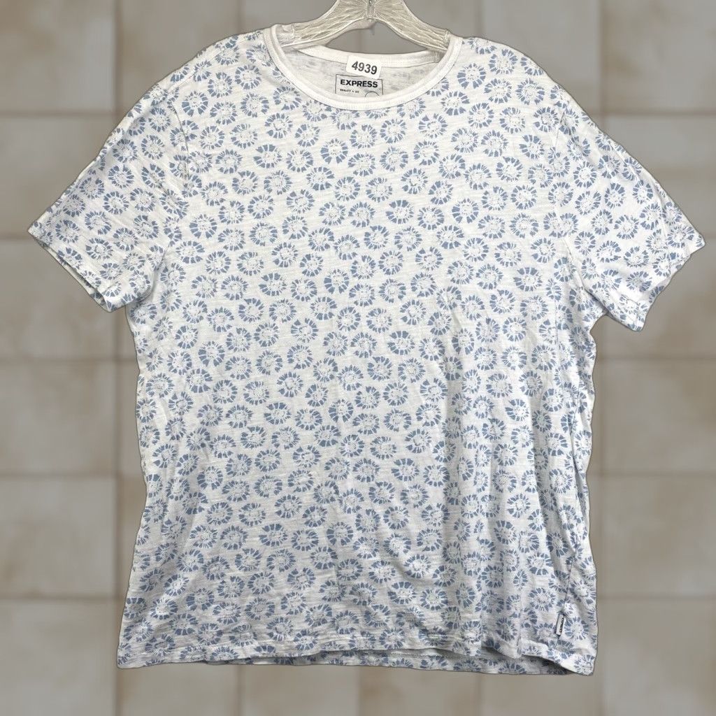 Express VINTAGE Express Men’s T-Shirt Casual Short Sleeve Crew Neck Logo Floral Pattern All Seasons White Large 90s NYC Size US L / EU 52-54 / 3 - 1 Thumbnail