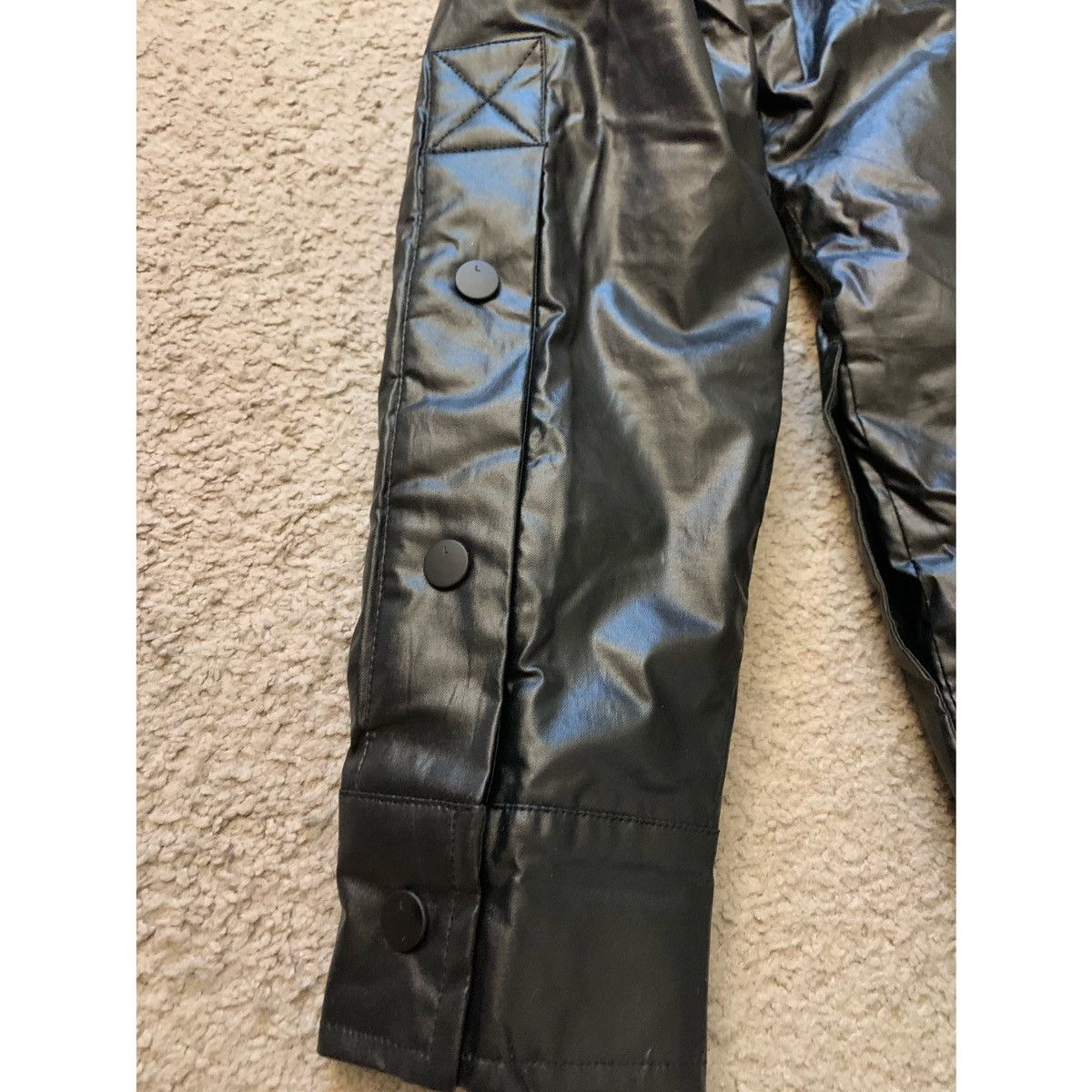 Other LUXTON BLACK SHINNY PADDED COAT Size S / US 4 / IT 40 - 15 Thumbnail