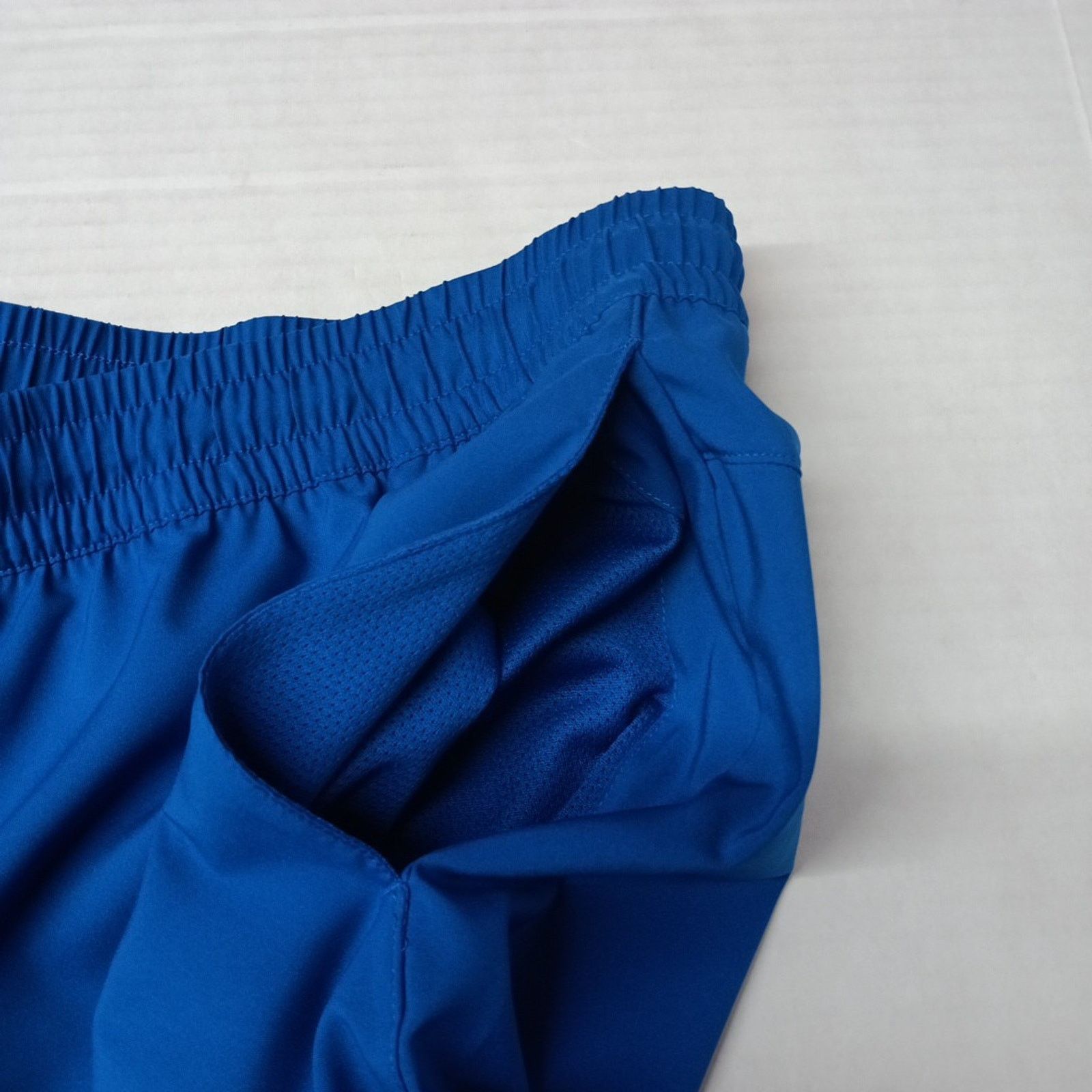 Reebok Reebok Woven Training Shorts Mens 2XL Blue Running 9" Inseam Size US 40 / EU 56 - 2 Thumbnail