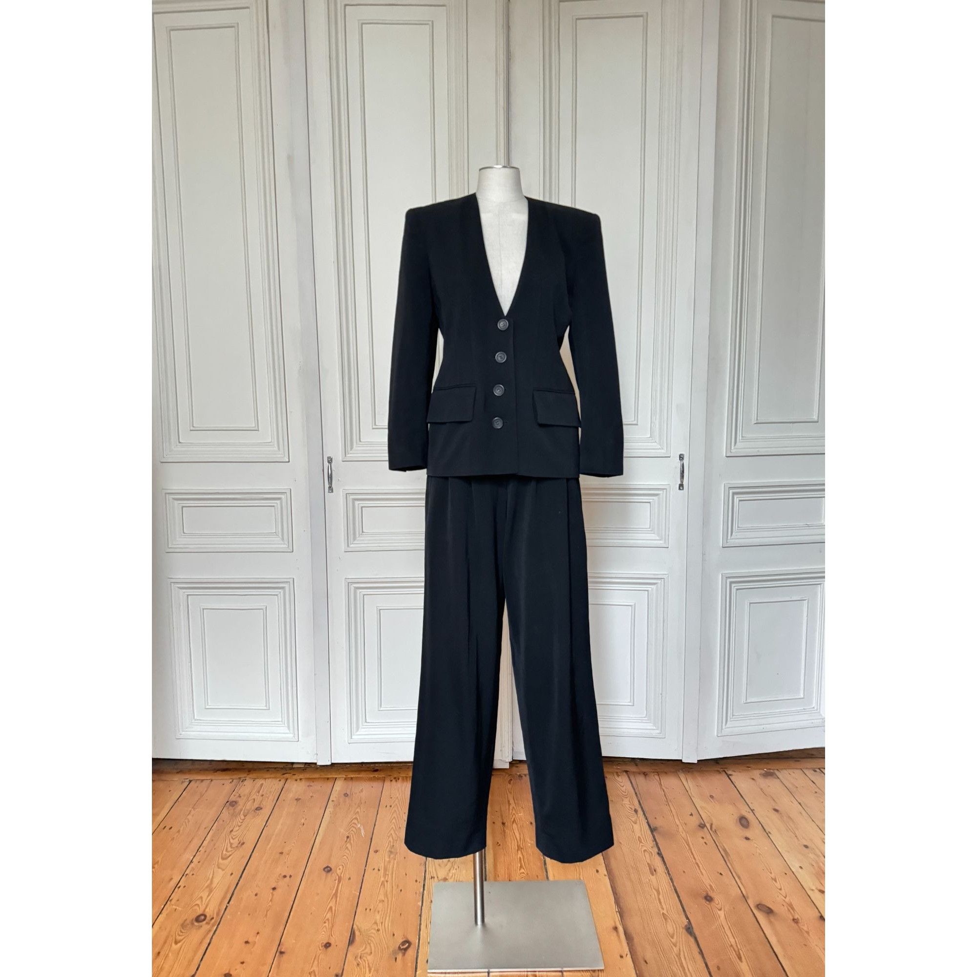 Jil Sander 1980s Black Wool Pants Suit Size S / US 4 / IT 40 - 1 Thumbnail