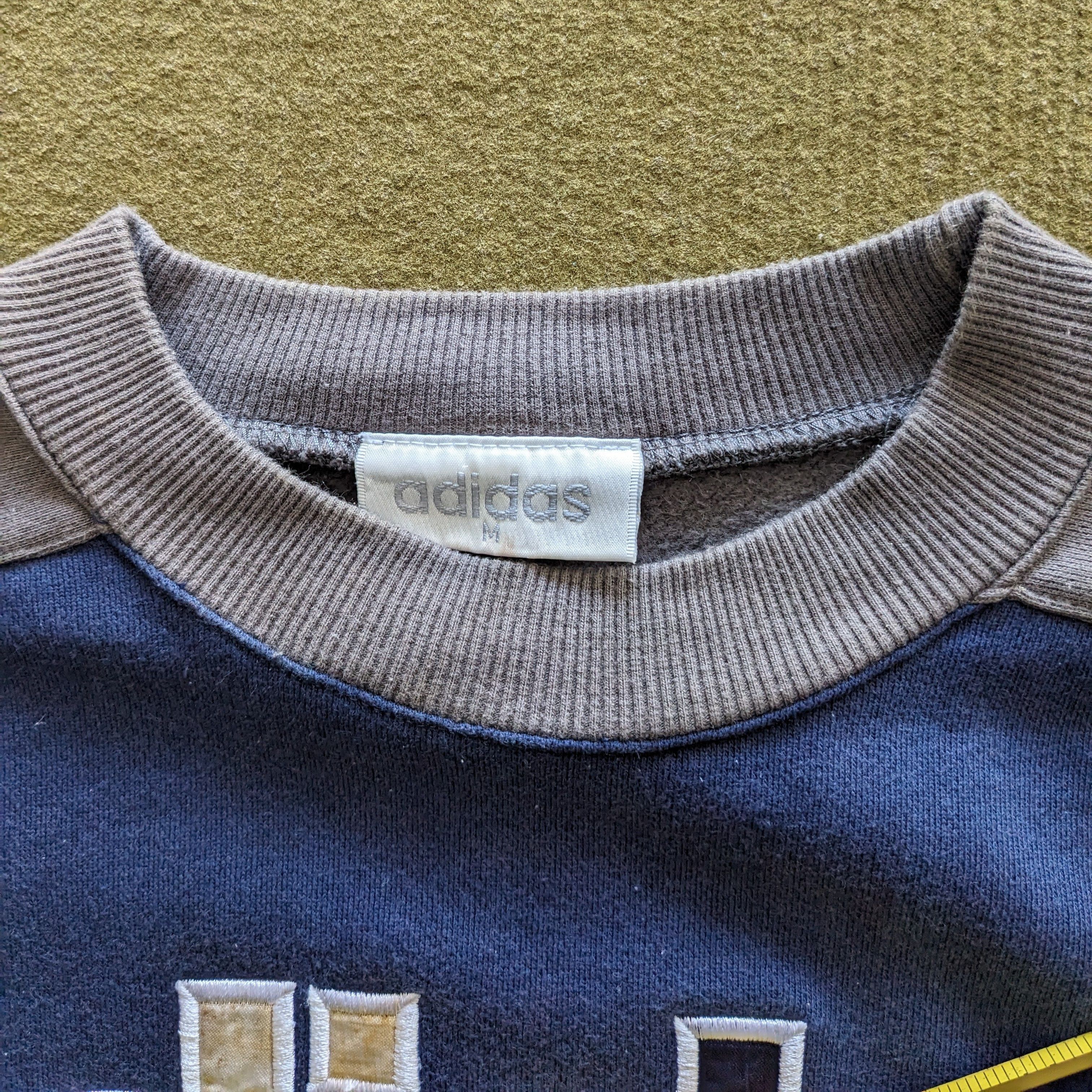 Adidas Vintage ADIDAS Three Stripes Sportswear Brand Sweatshirt Size US L / EU 52-54 / 3 - 6 Thumbnail