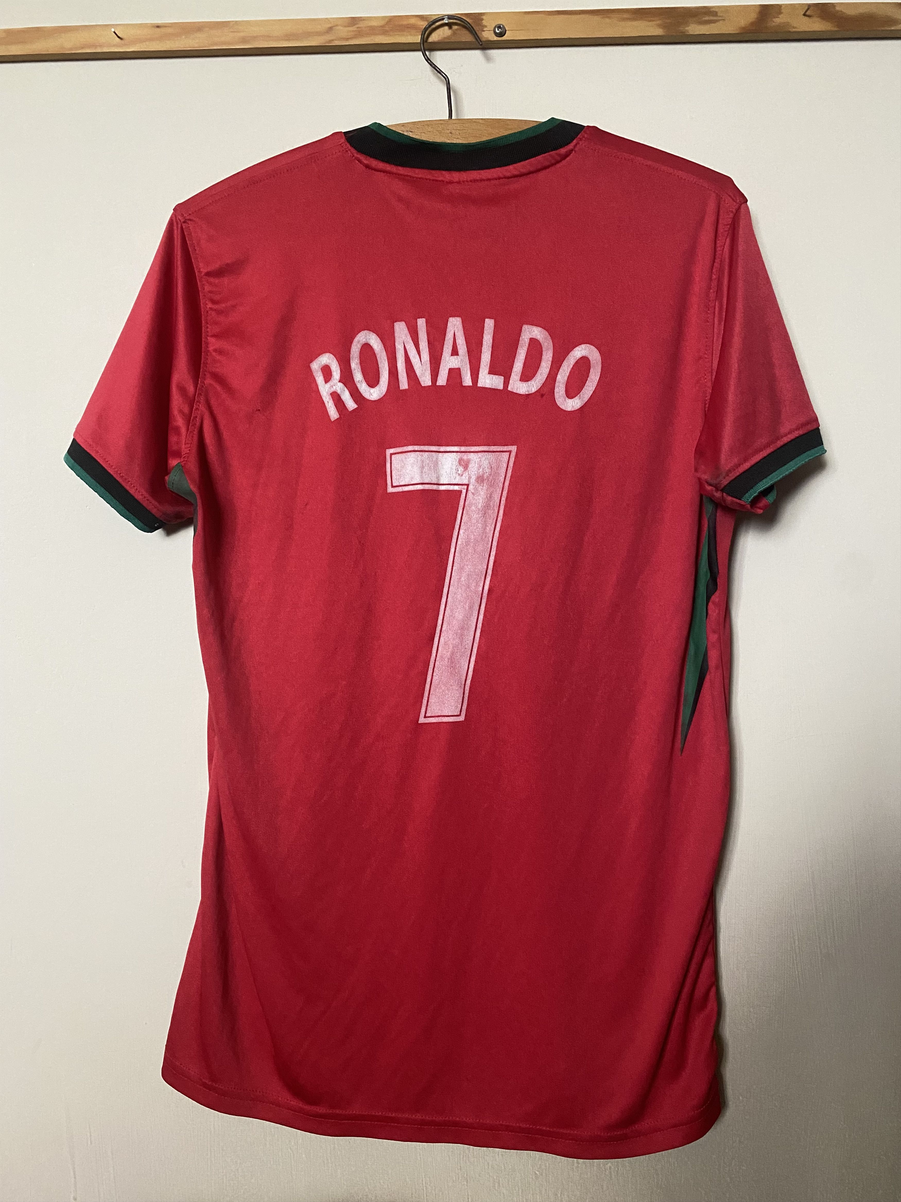 Other PORTUGAL #7 RONALDO 2018/2020 - L - UNIQUE Size US L / EU 52-54 / 3 - 1 Thumbnail
