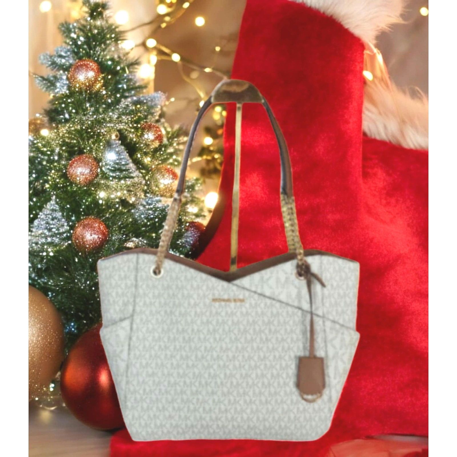MICHAEL KORS Jet Set Large Logo Chain Strap Bag vanilla