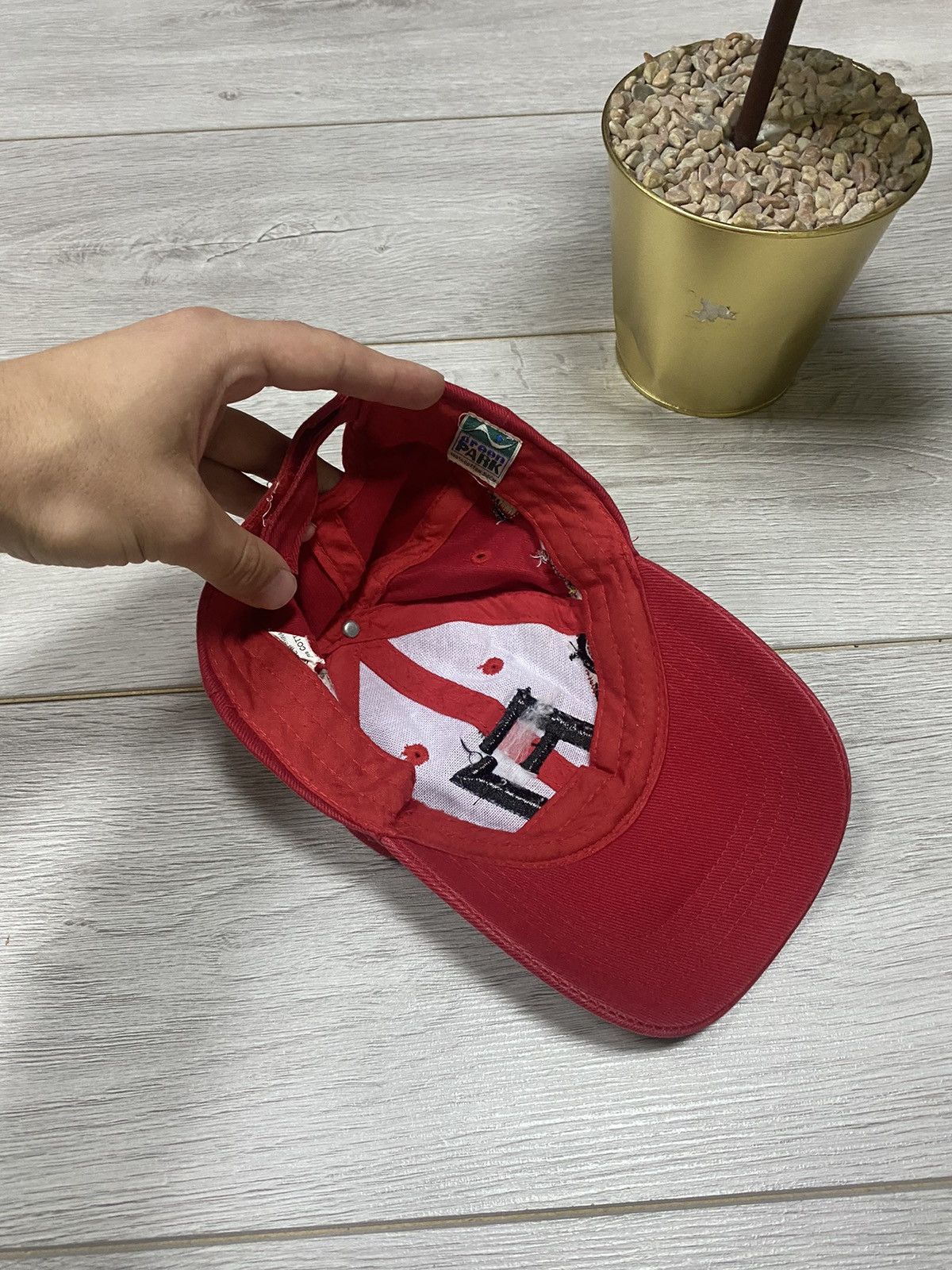 Formula 1 F1 bolid car vintage cap big embro logo Size ONE SIZE - 4 Thumbnail