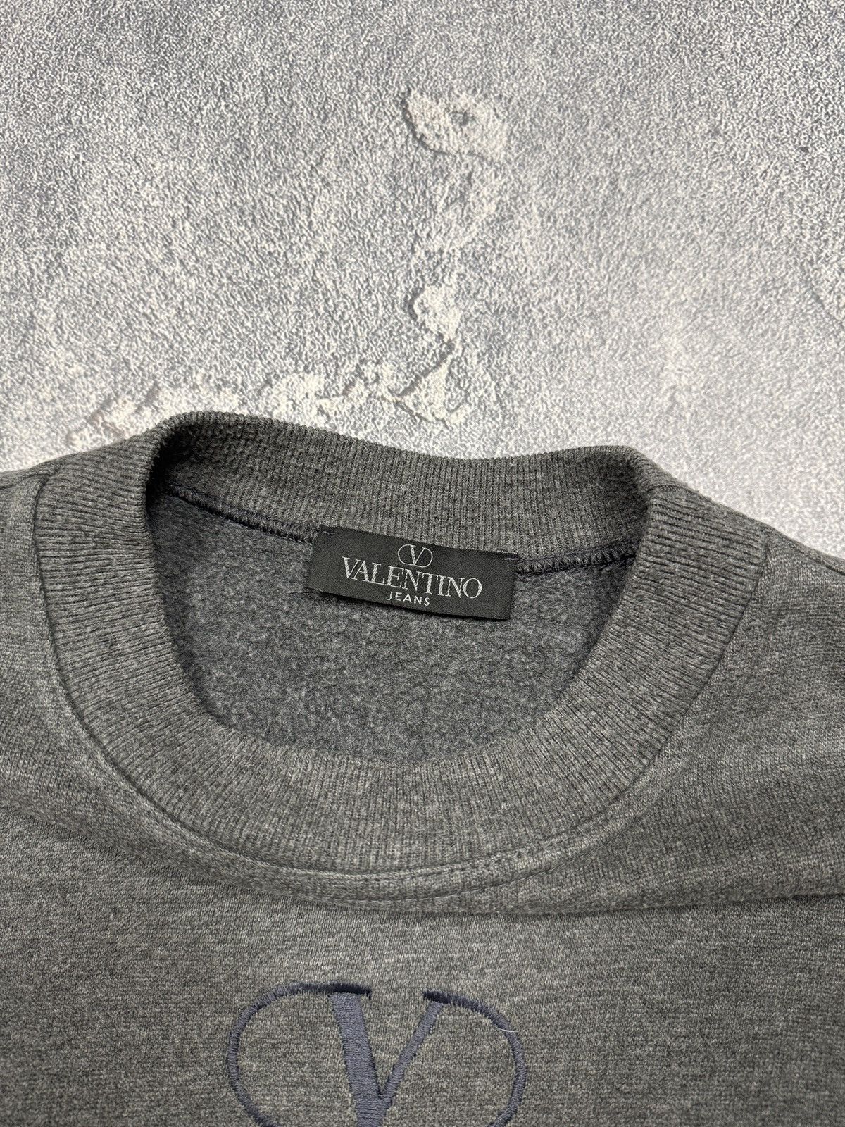 Valentino Valentino Jeans Big Logo Embroidered Sweater Size US M / EU 48-50 / 2 - 6 Thumbnail
