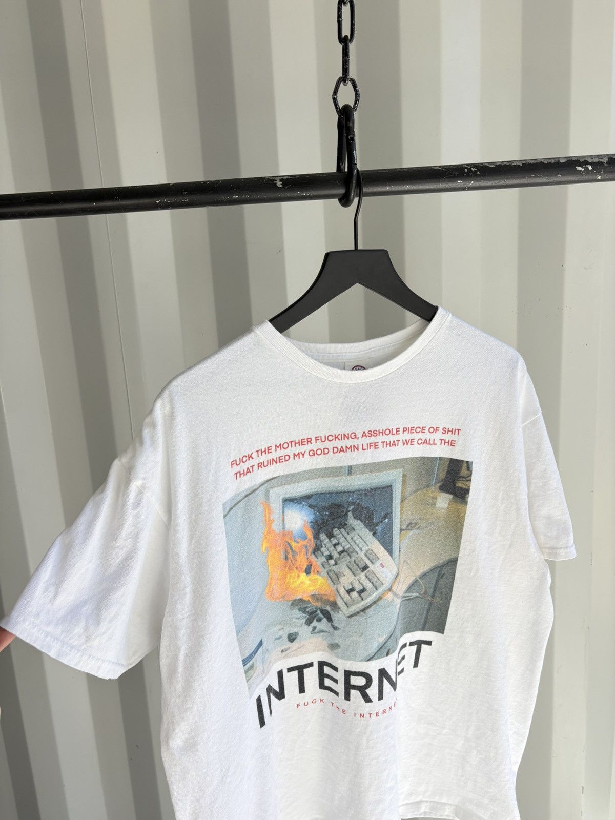 Vintage Vintage Fuck The Internet Shirt Faded Grunge Band Distressed Size US XL / EU 56 / 4 - 4 Thumbnail