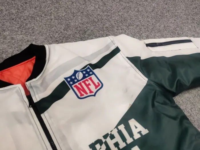 NFL Vintage NFL Philadelphia Eagles Champions Logo Bomber jacket Size US S / EU 44-46 / 1 - 9 Thumbnail