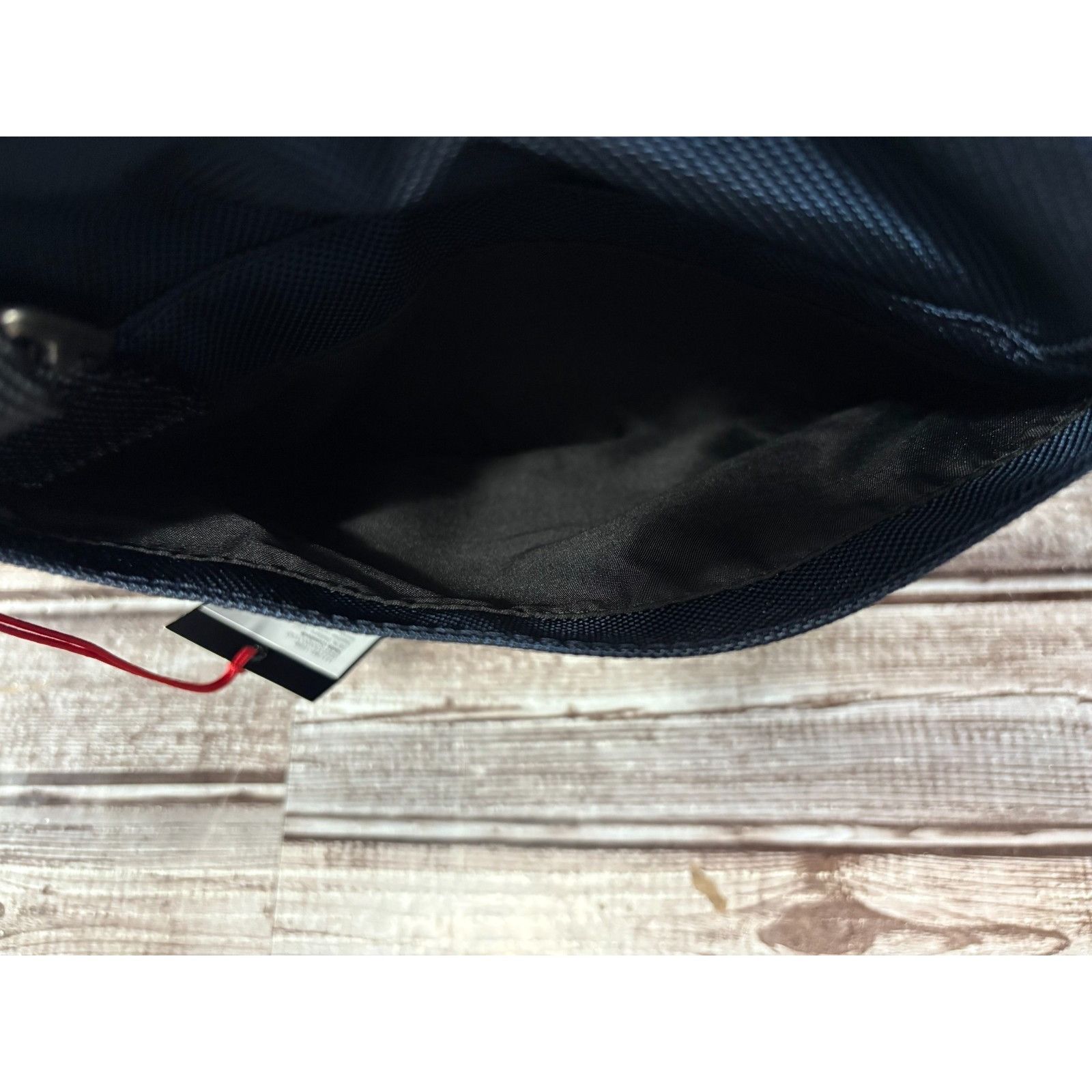 Tumi Tumi Fremont KERBY 9.5” Sling Crossbody Bag color NAVY BLUE Size ONE SIZE - 15 Thumbnail